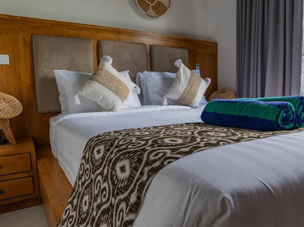 Deluxe Family Suite - Photo 15