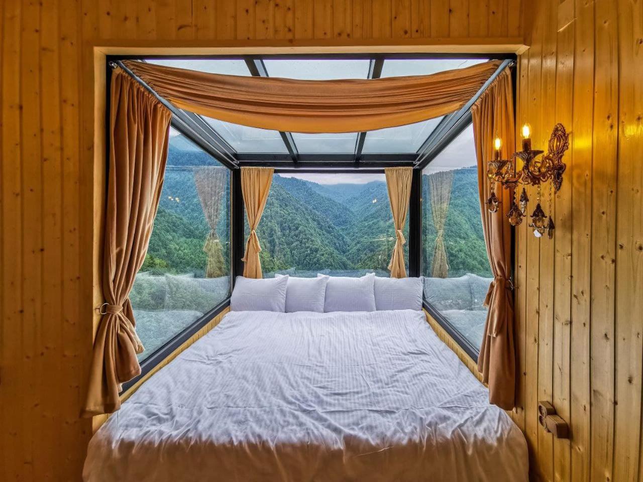 One-Bedroom Chalet