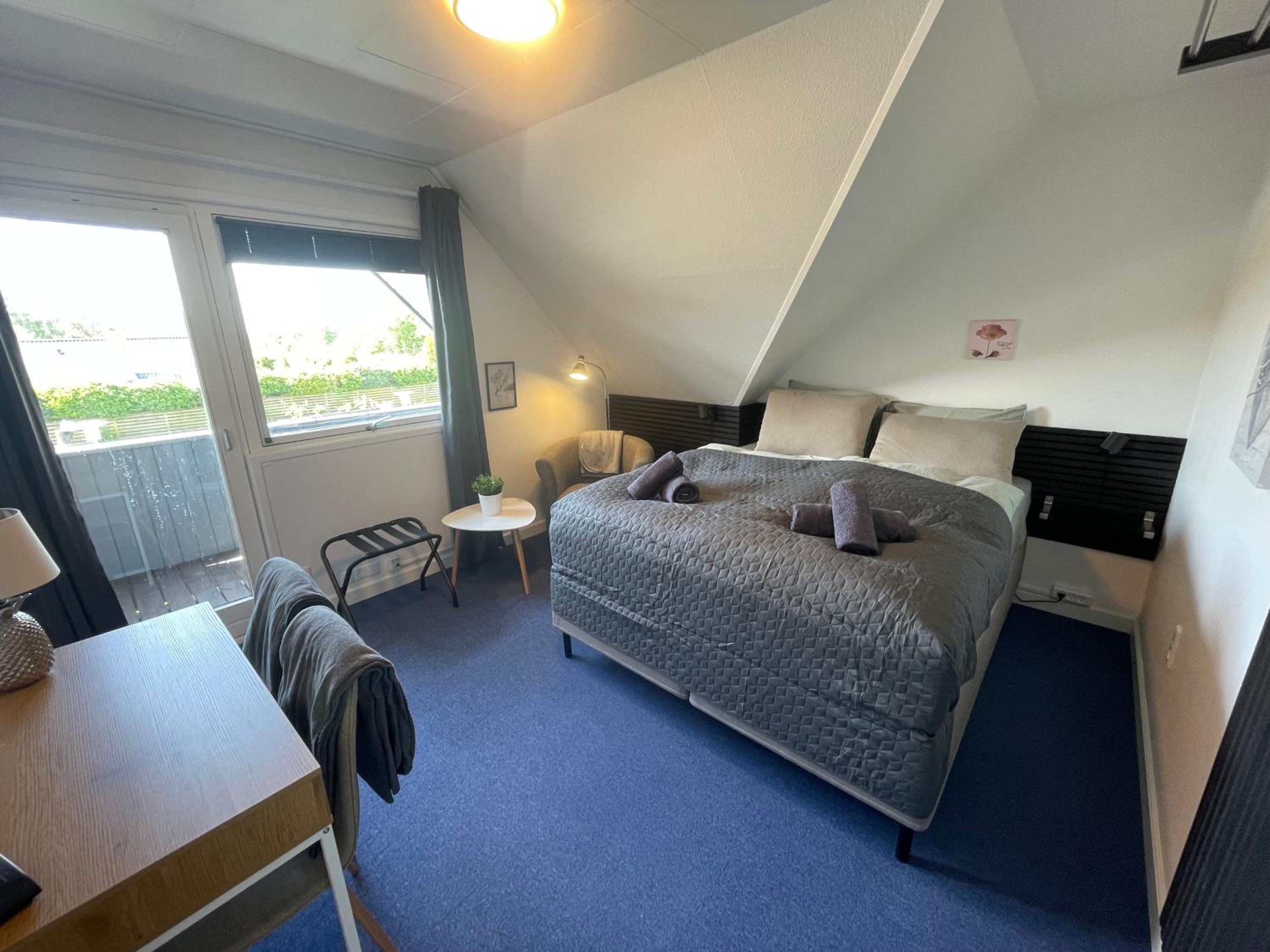 Deluxe Double Room with Balcony photo 1