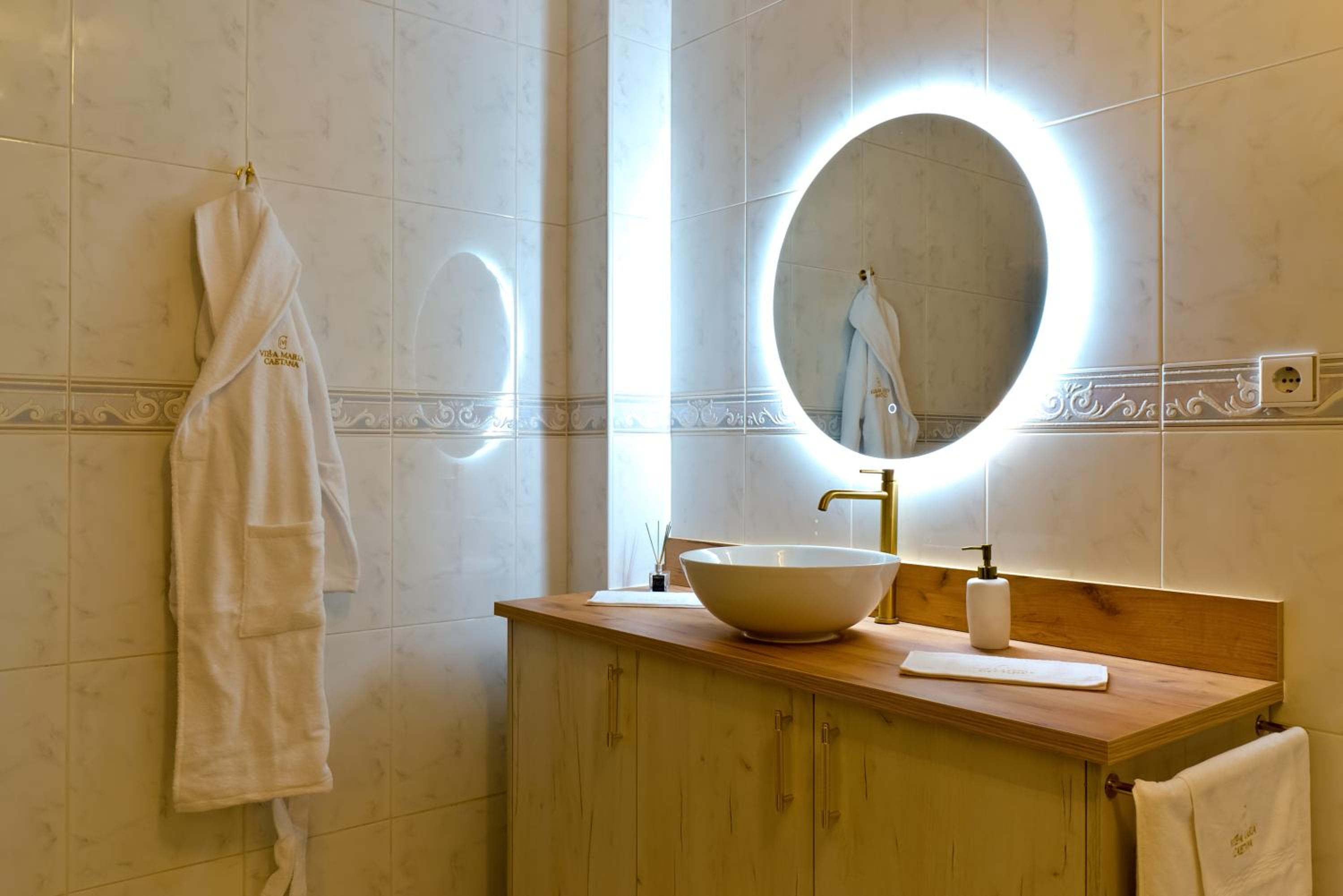 Double or Twin Room photo 2