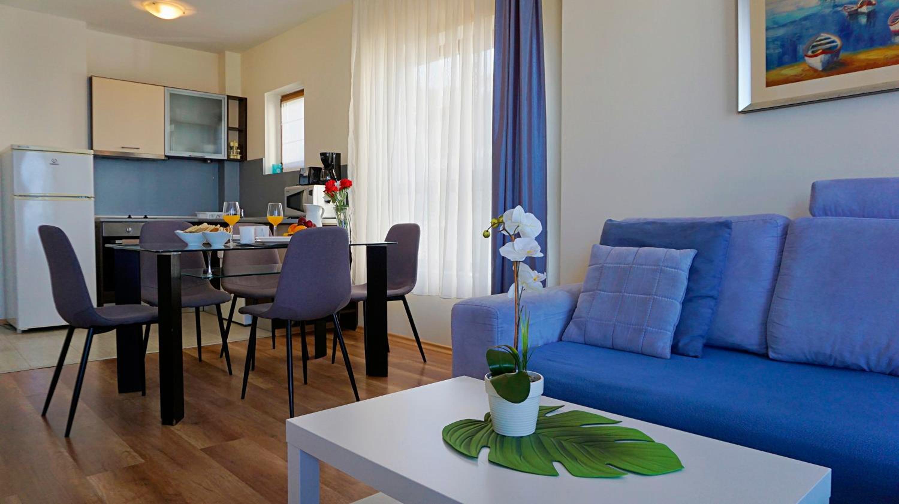 Apartment with Sea View photo 3