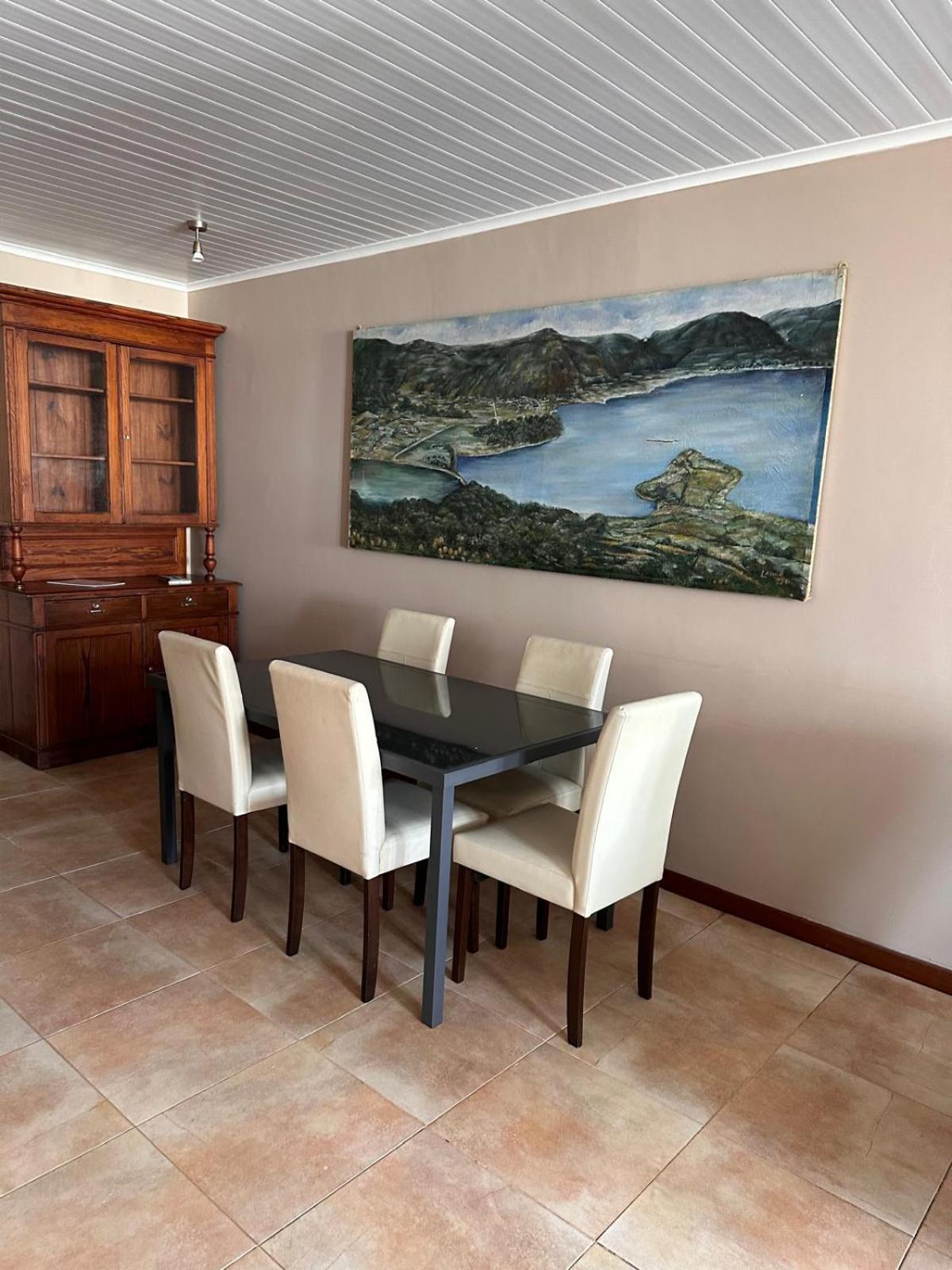 Apartment with Terrace - Photo 19