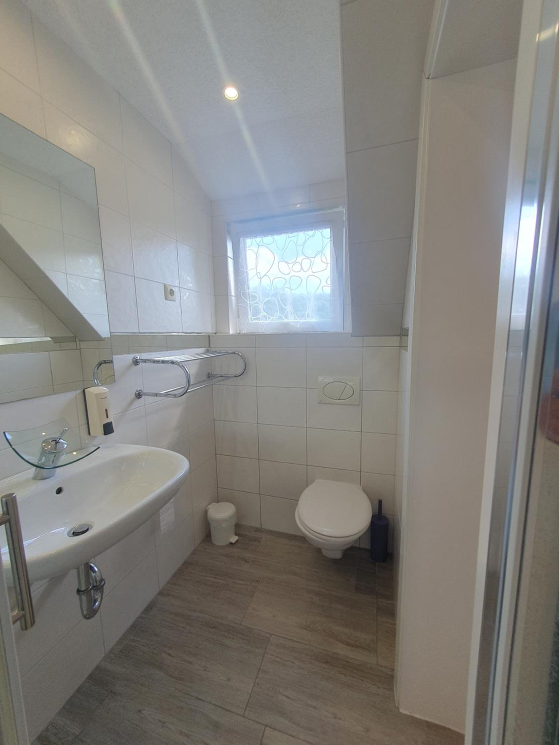 Quadruple Room with Garden View - Photo 15