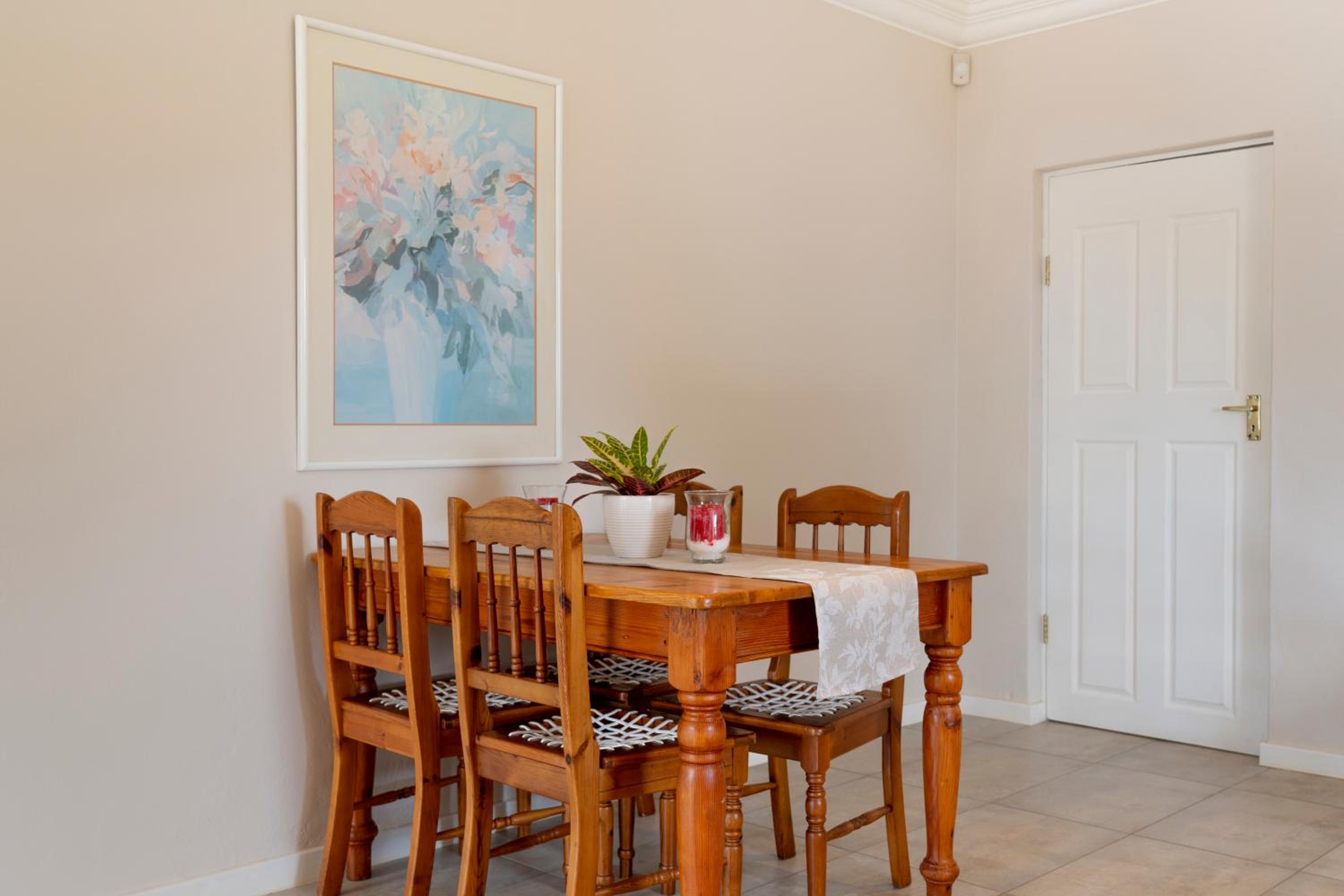 One-Bedroom Apartment - Photo 26