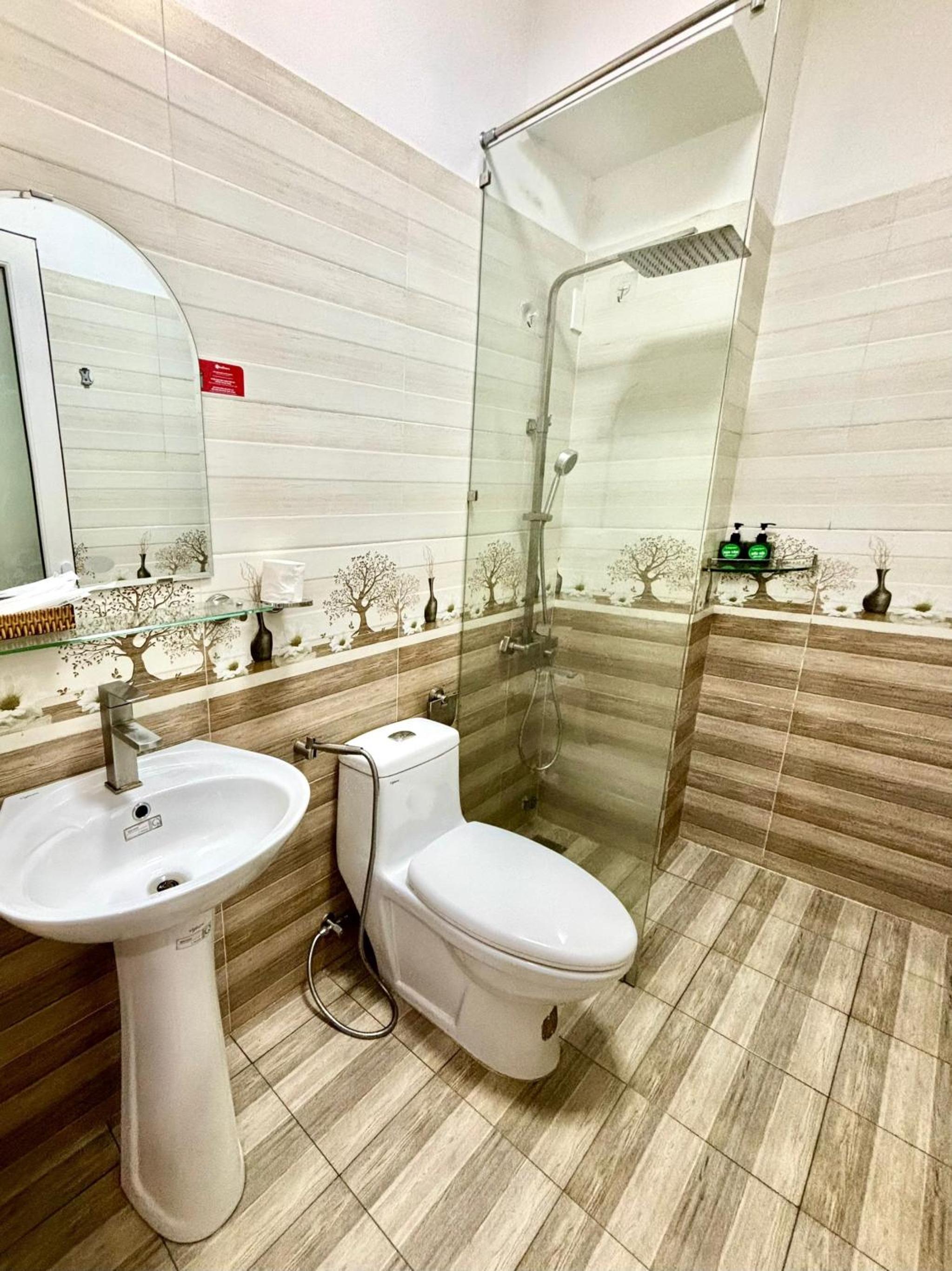 Double Room with Private Bathroom photo 2