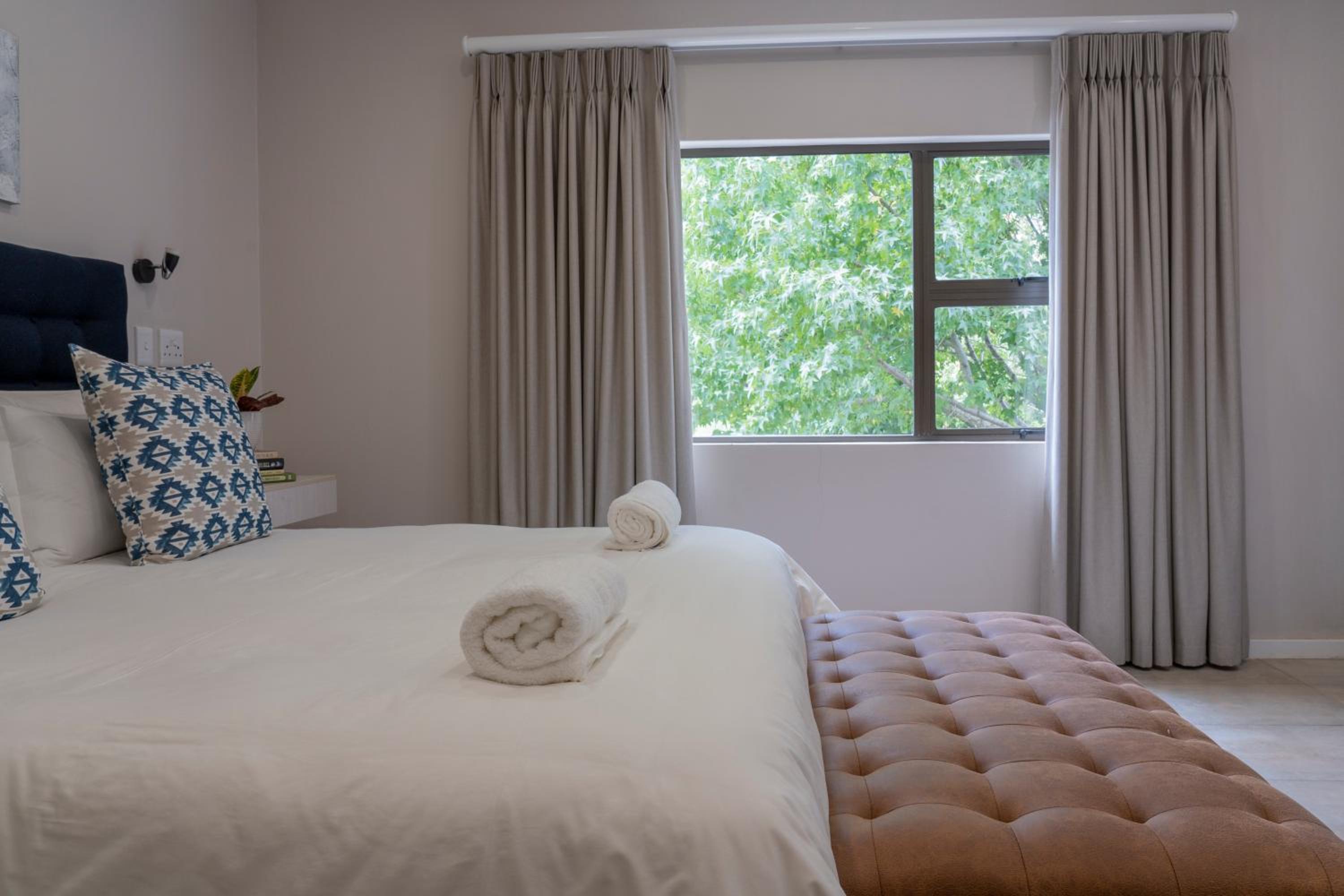 One-Bedroom Apartment - Photo 16