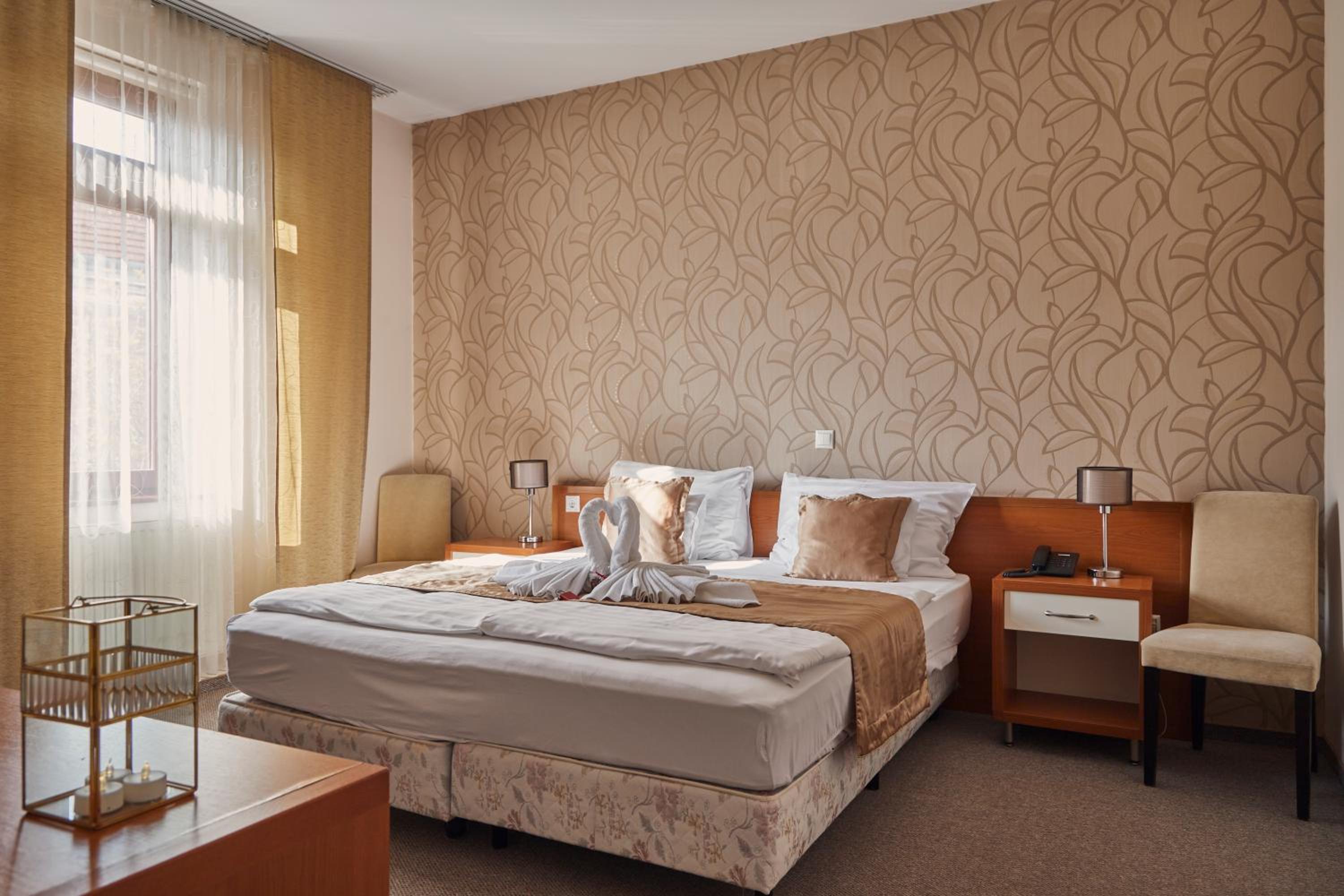 Double Room - Photo 9