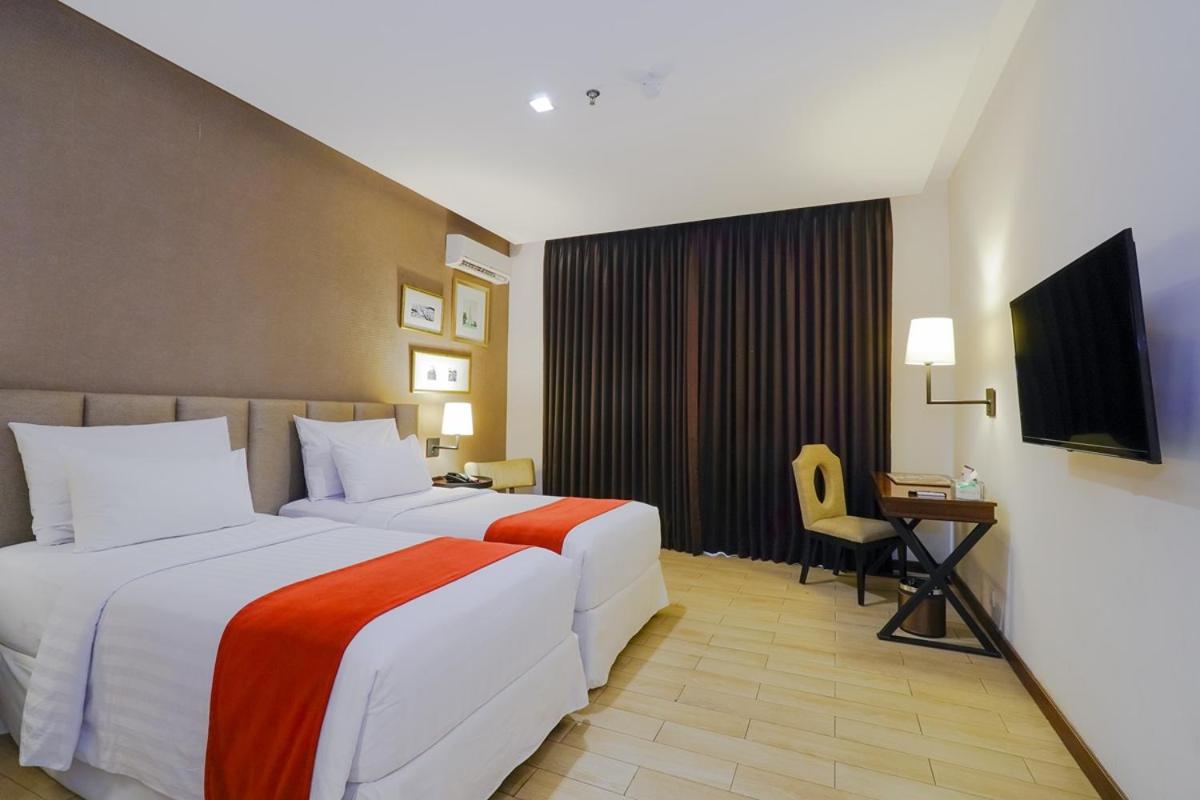 Superior Twin Room