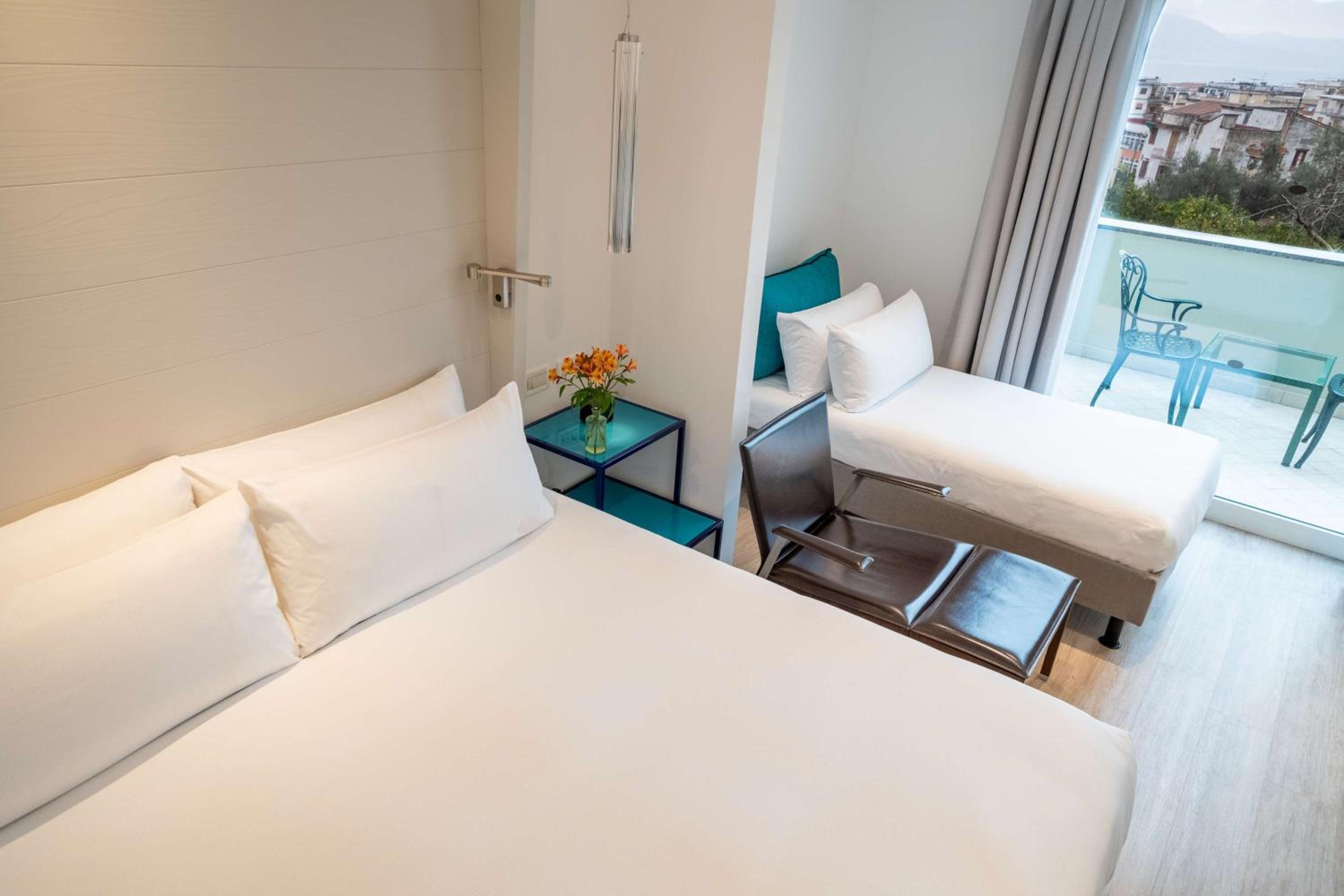Superior Triple Room with Sea View
