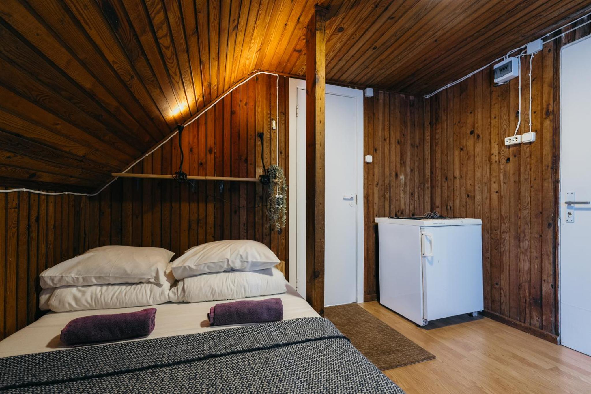 Double Room with Private Bathroom - Photo 4