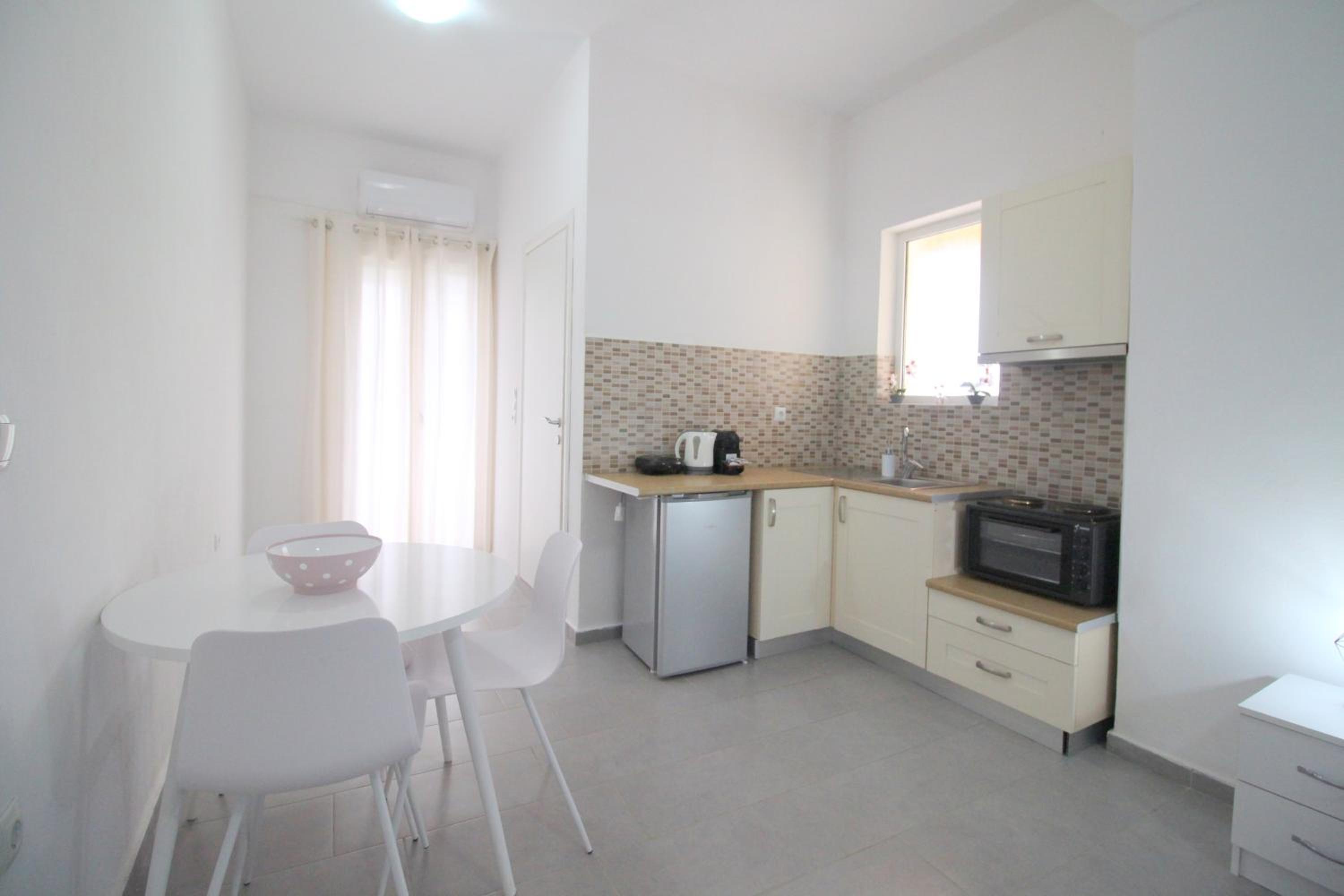Twin Studio with Balcony and Sea View photo 3