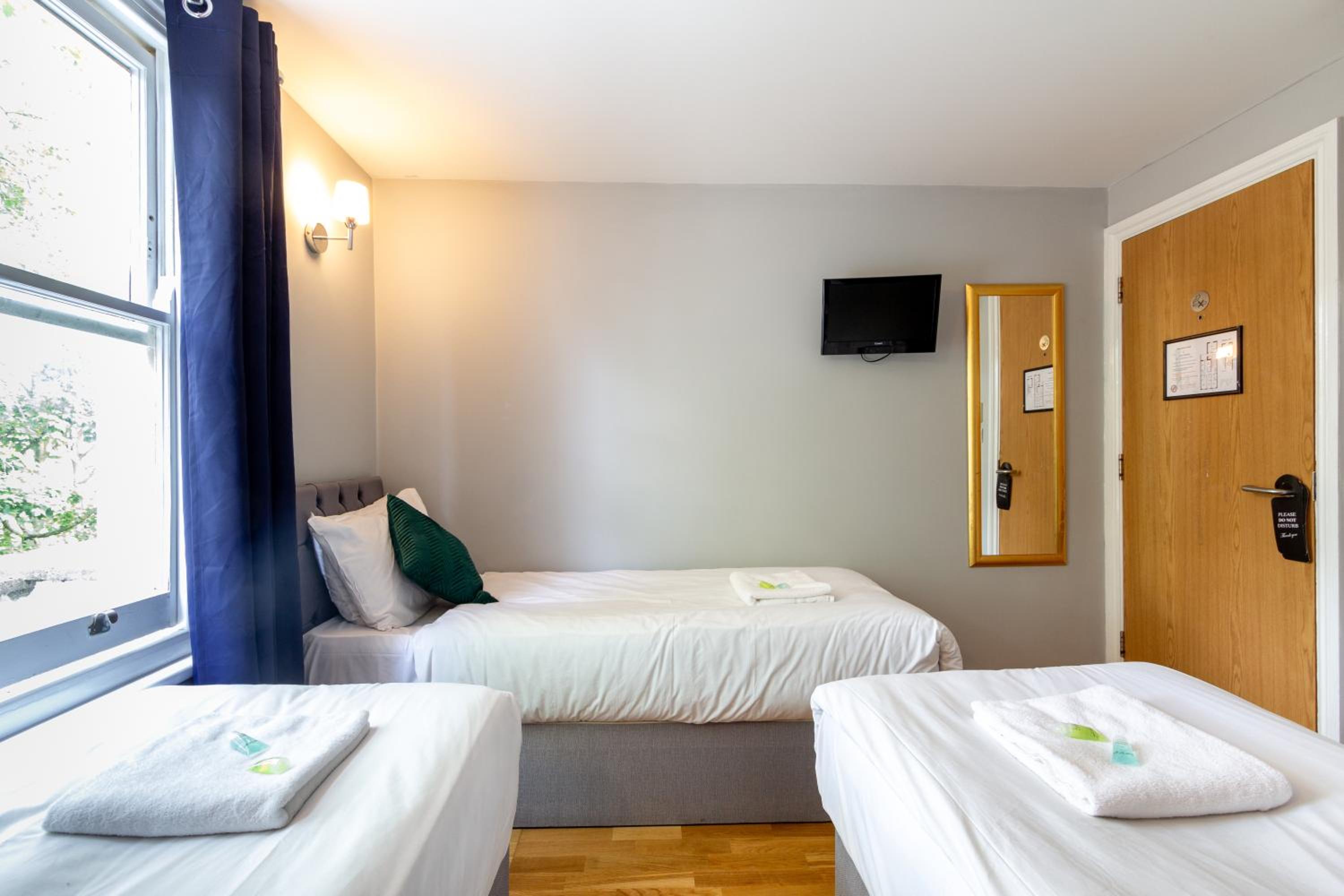 Triple Room photo 2