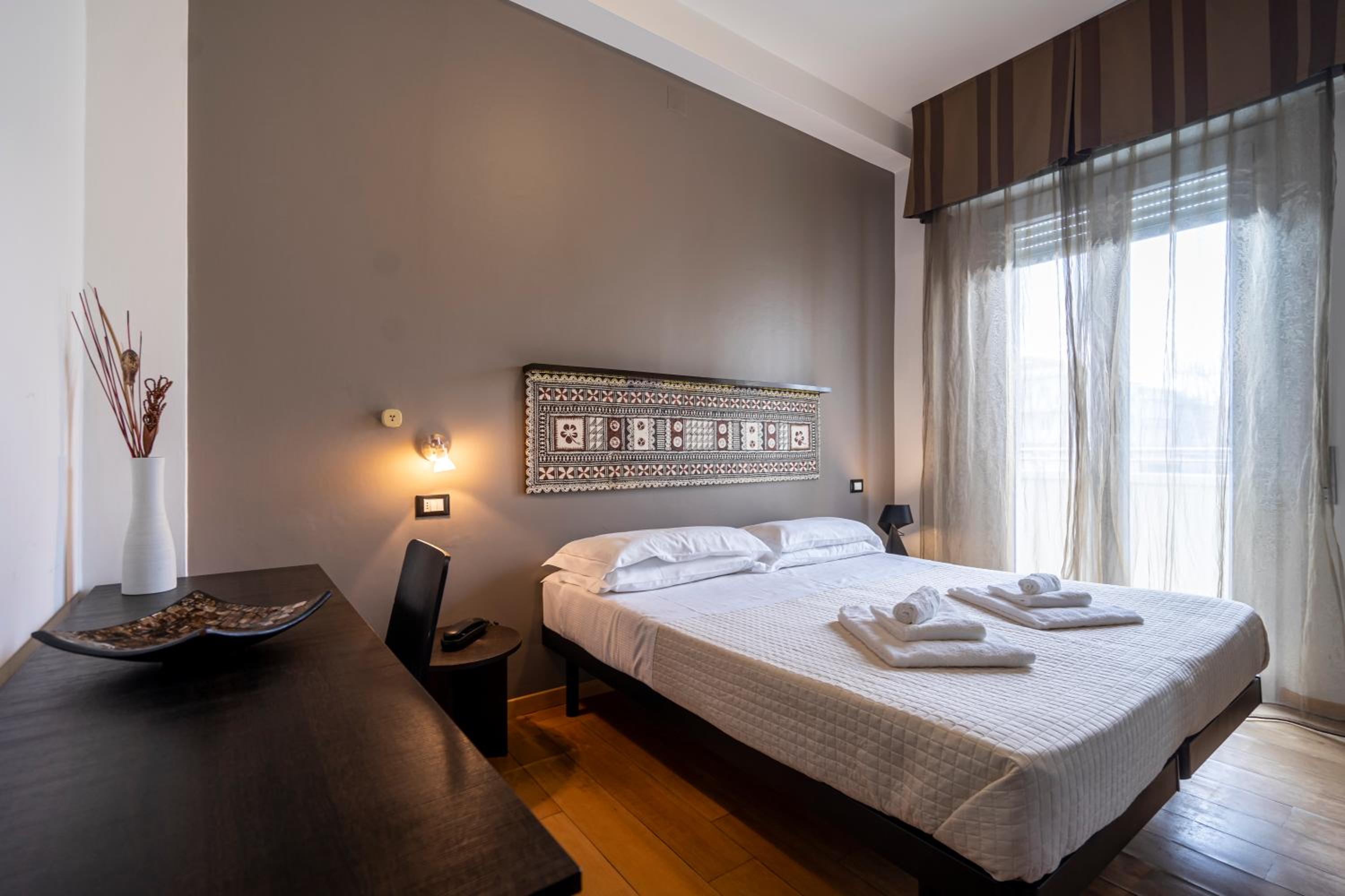 Superior Double or Twin Room - Photo 2