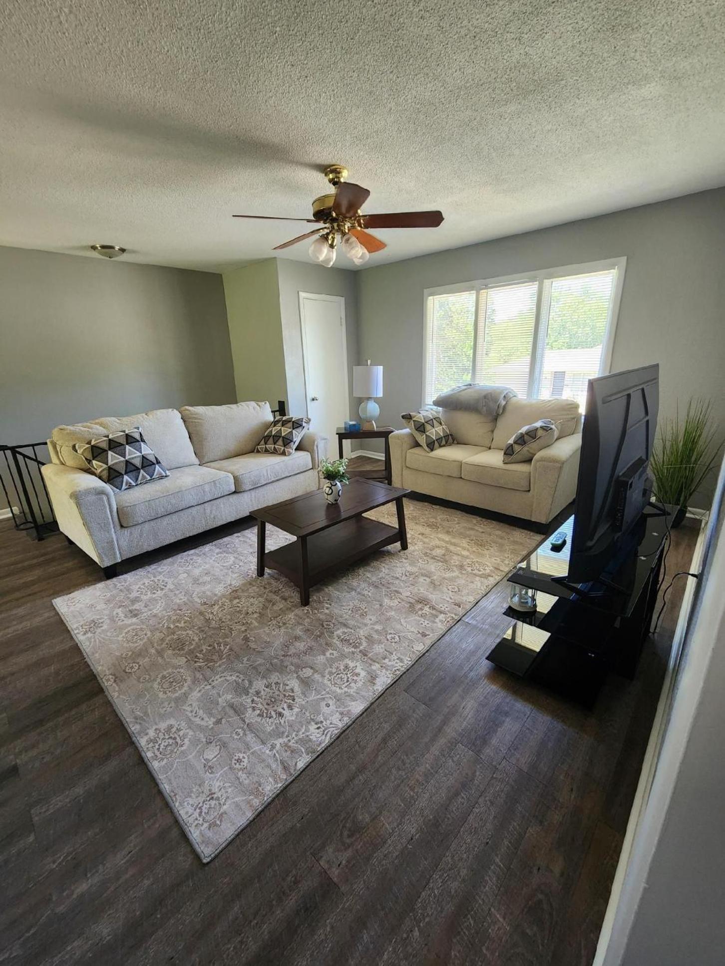 Three-Bedroom House photo 1