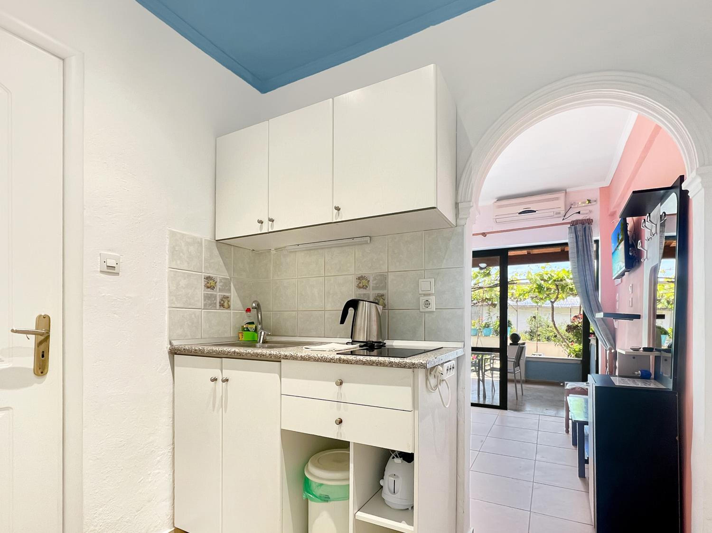 Family Apartment - Photo 4