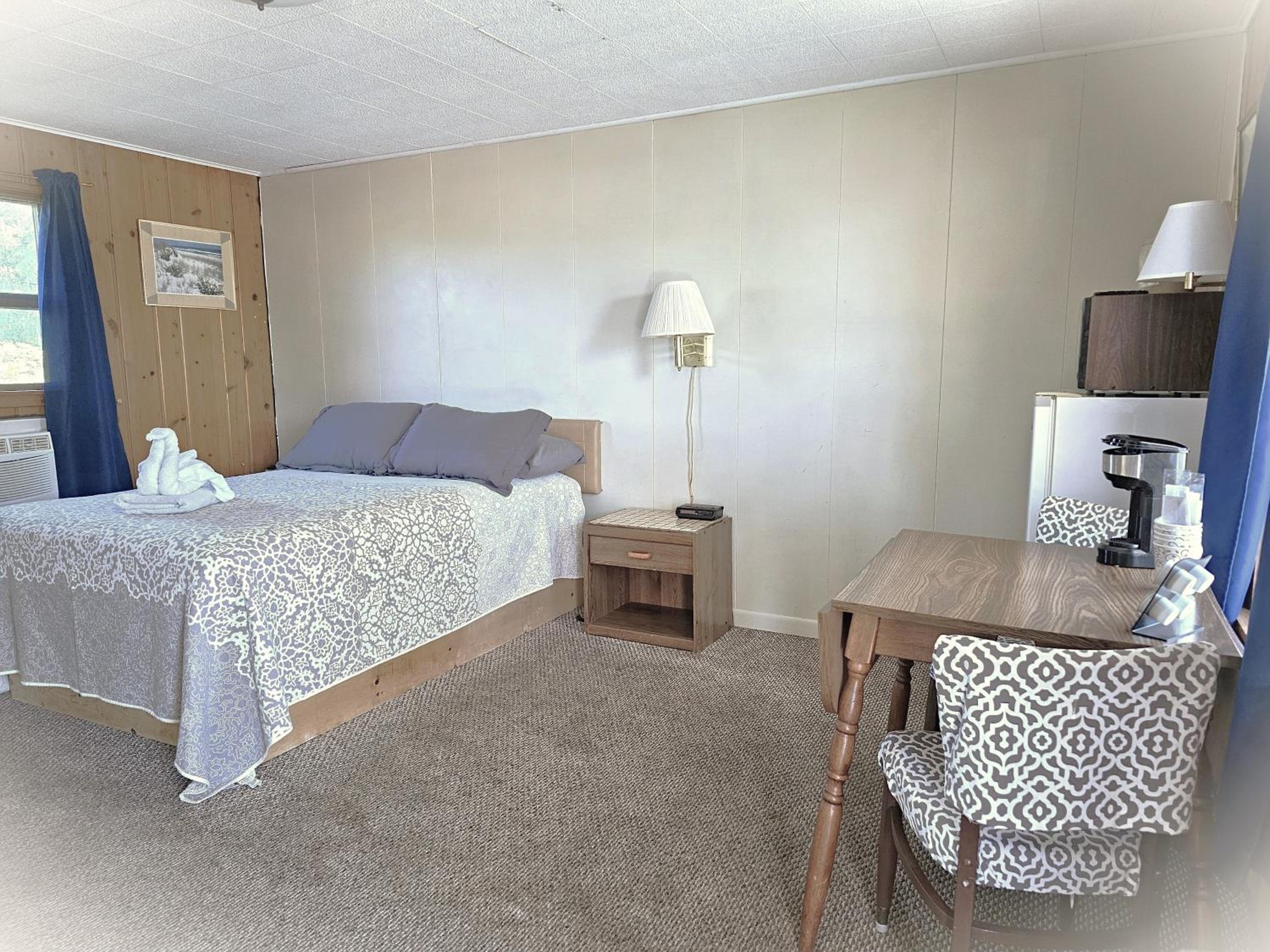 Economy Single Room