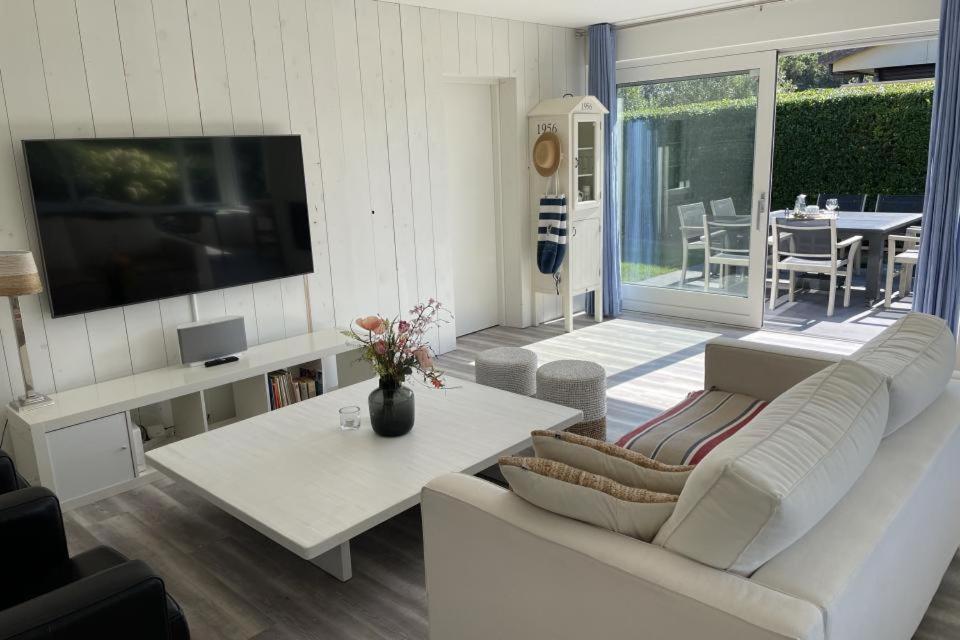 Three-Bedroom Bungalow photo 1