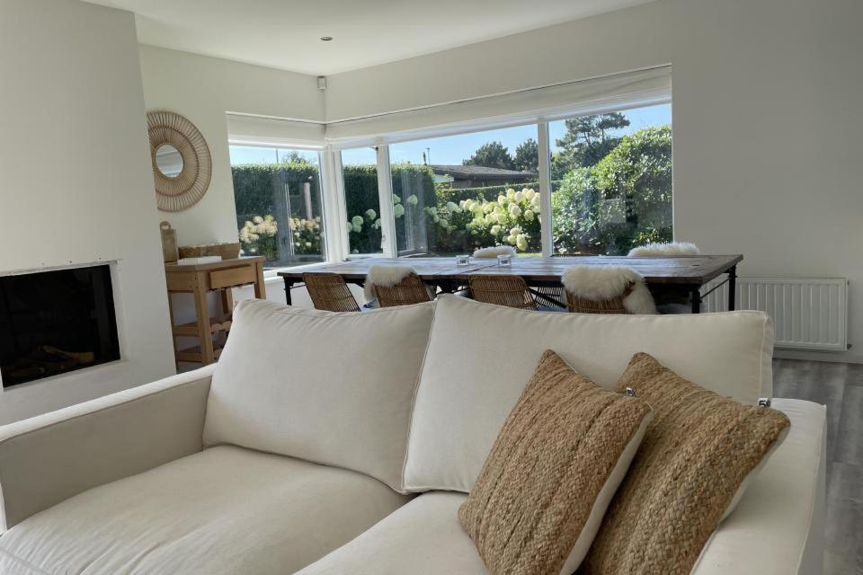 Three-Bedroom Bungalow photo 2