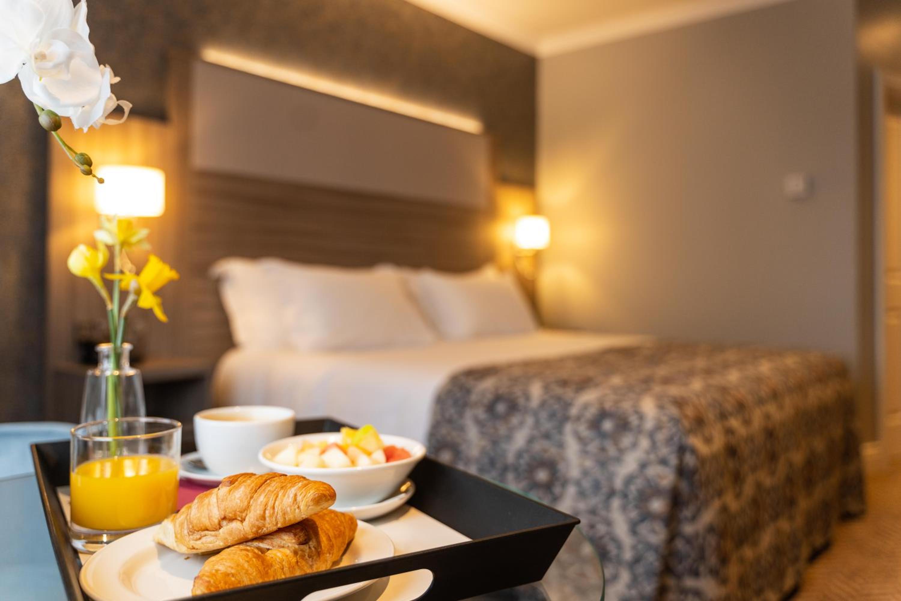 Standard Double/Twin Room - Photo 1