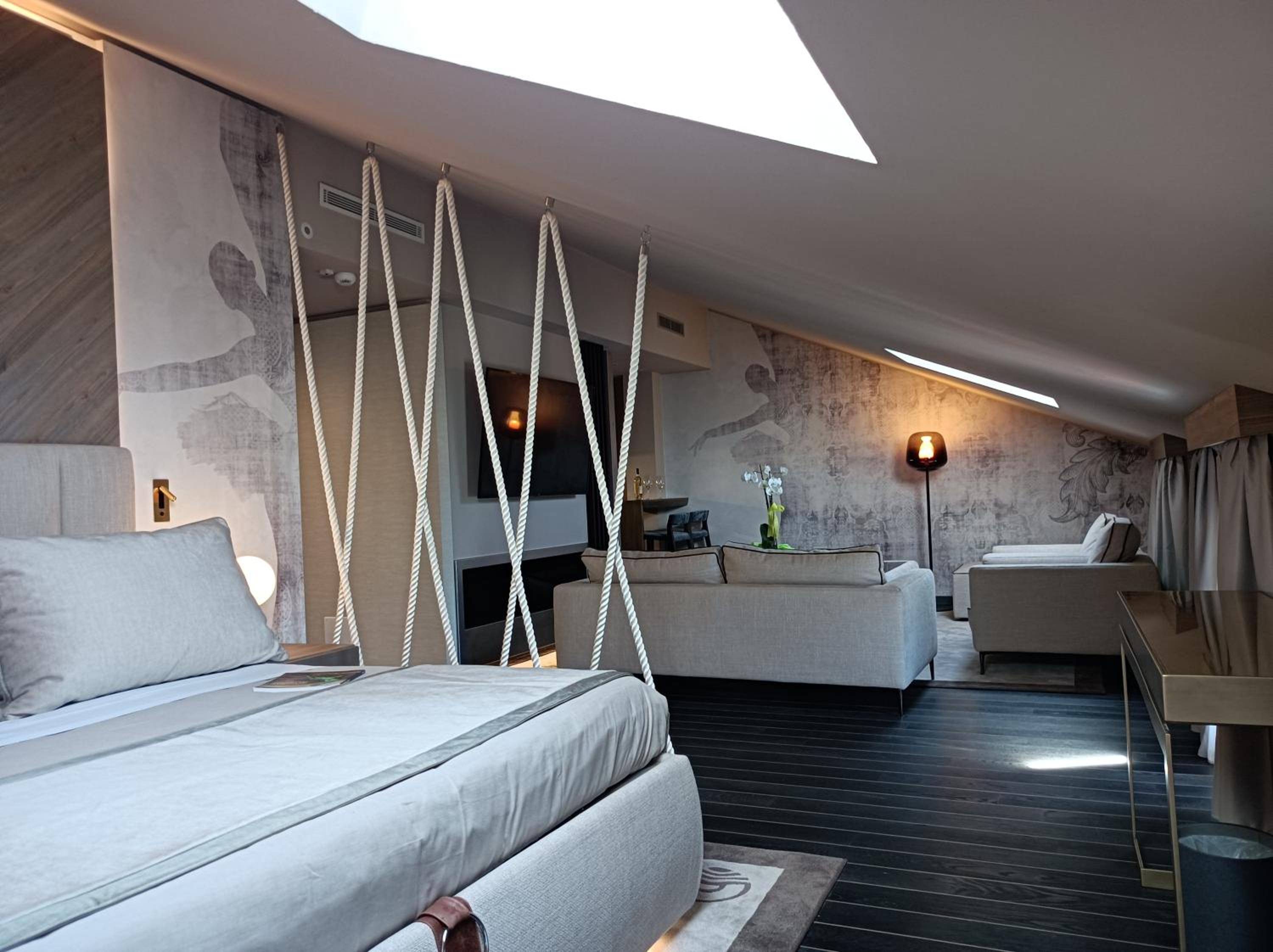 Penthouse Apartment