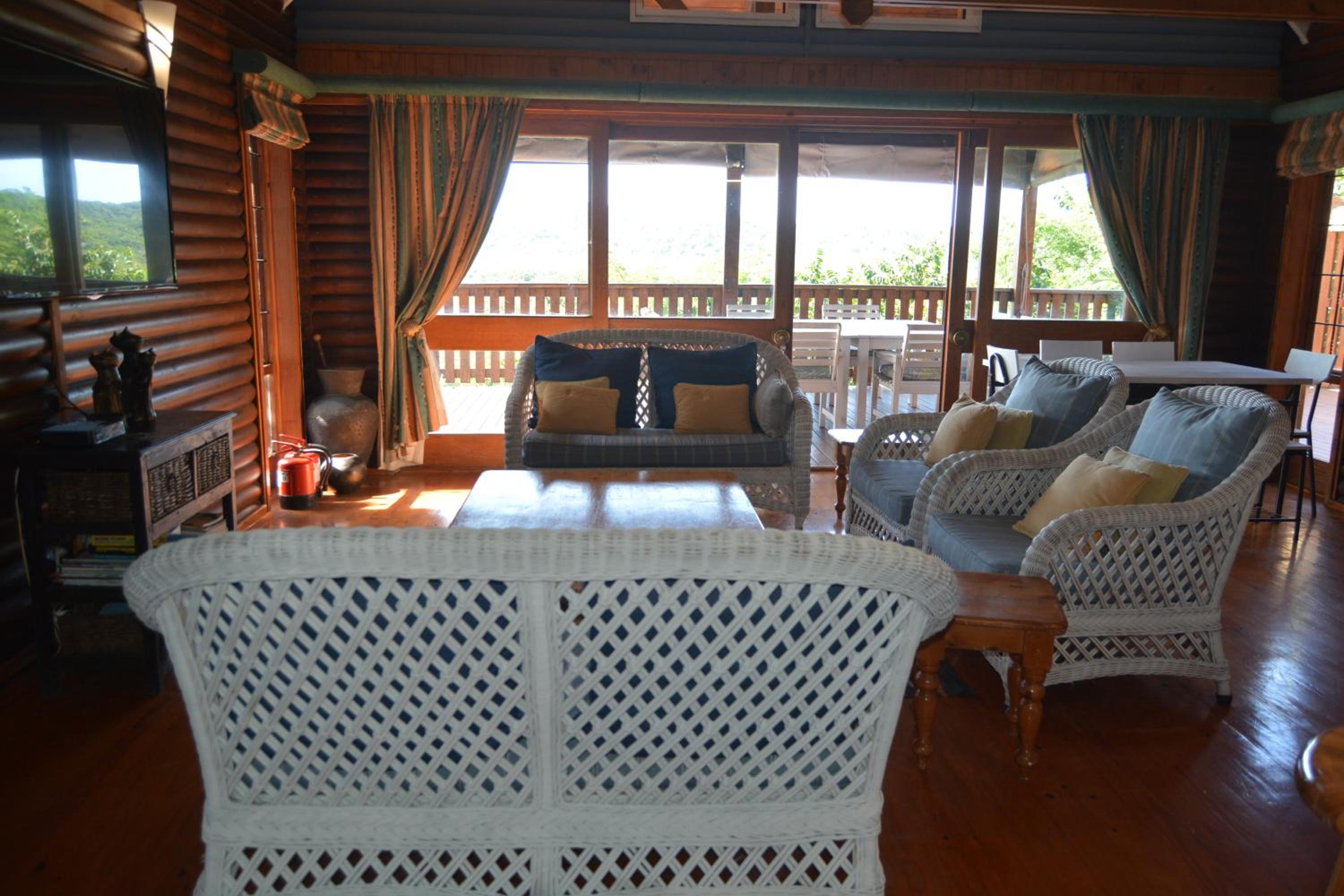Apartment with Lake View - Photo 19