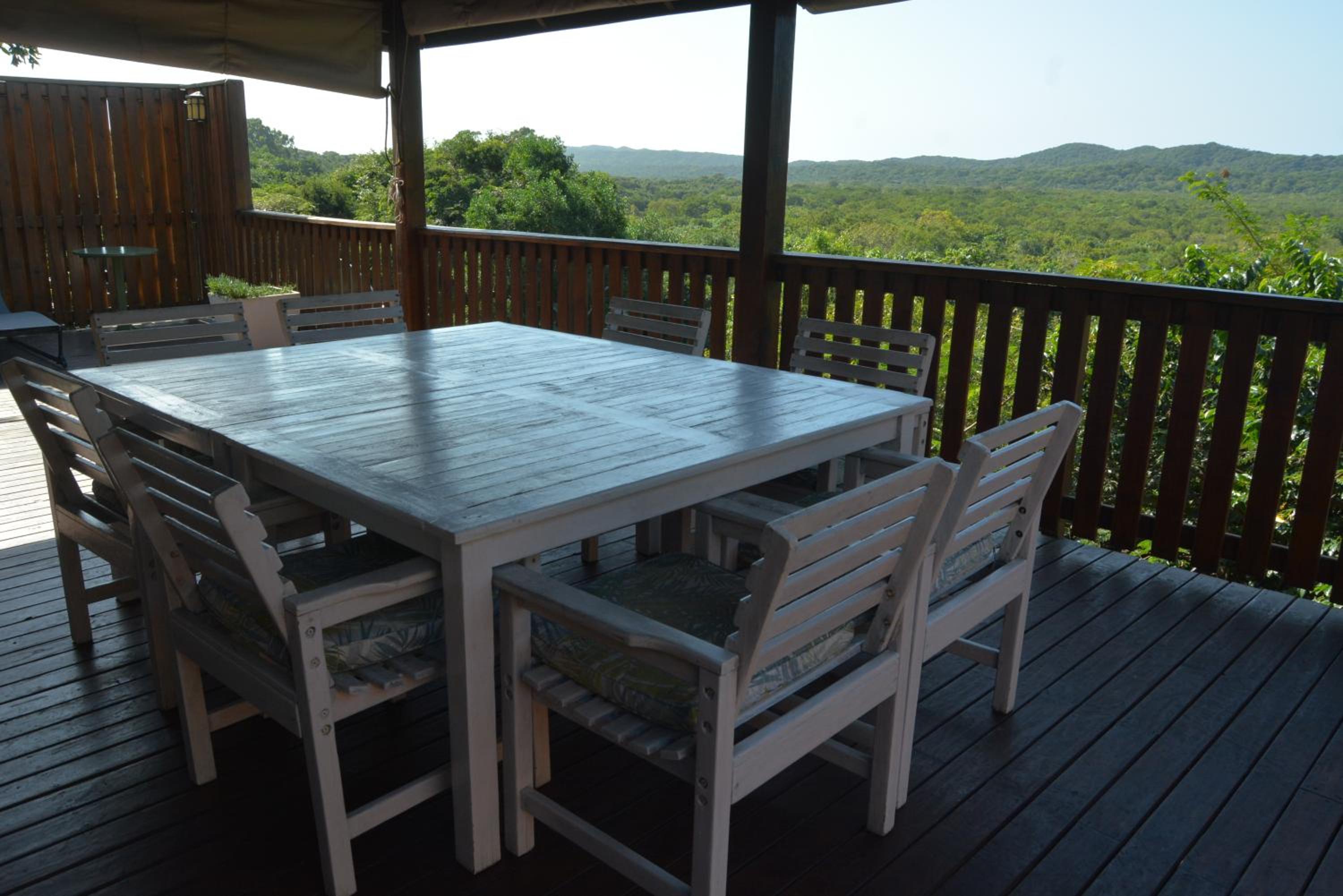 Apartment with Lake View - Photo 27