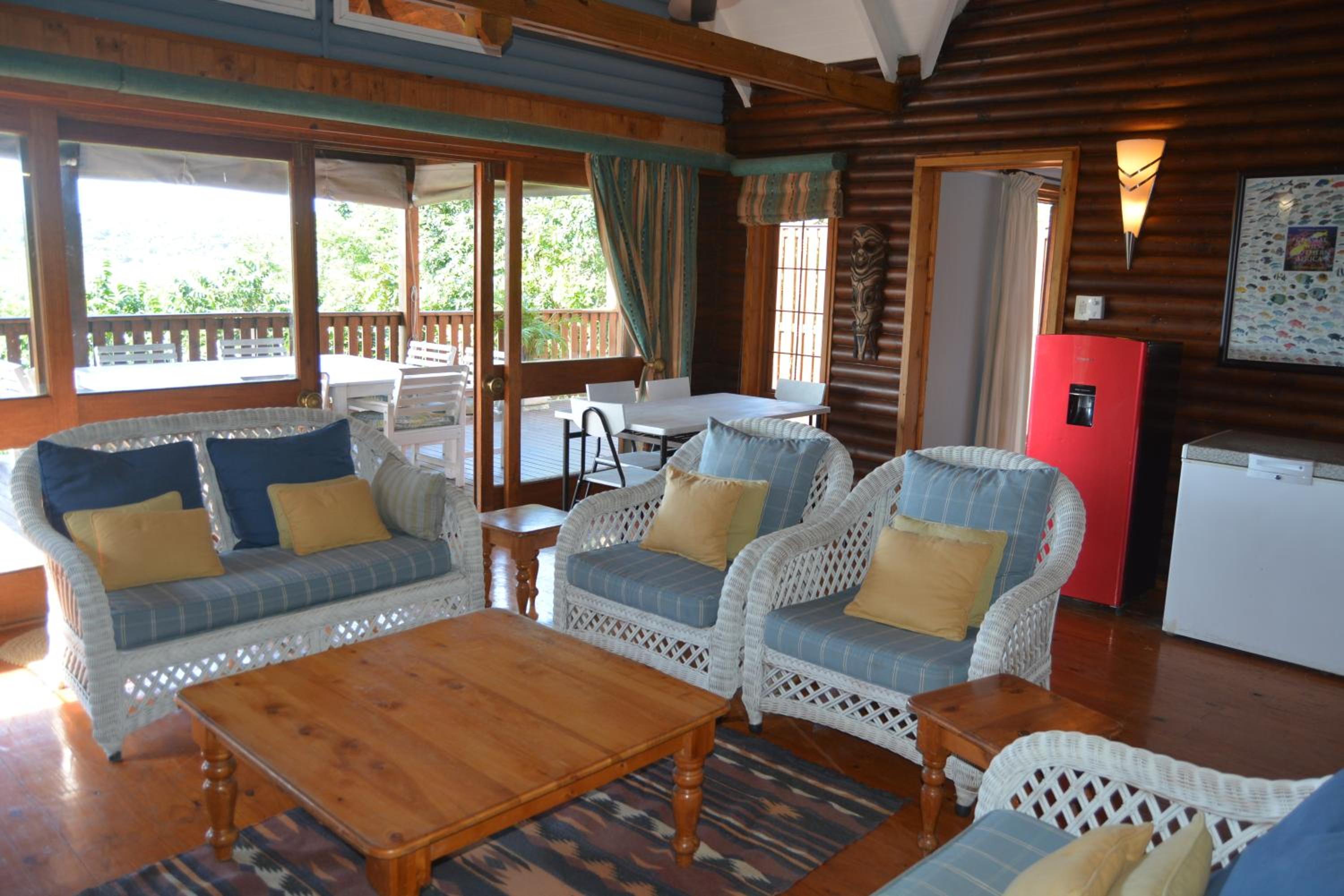 Apartment with Lake View - Photo 28