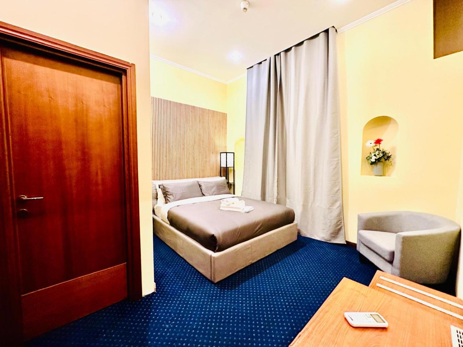 Deluxe Double Room photo 2