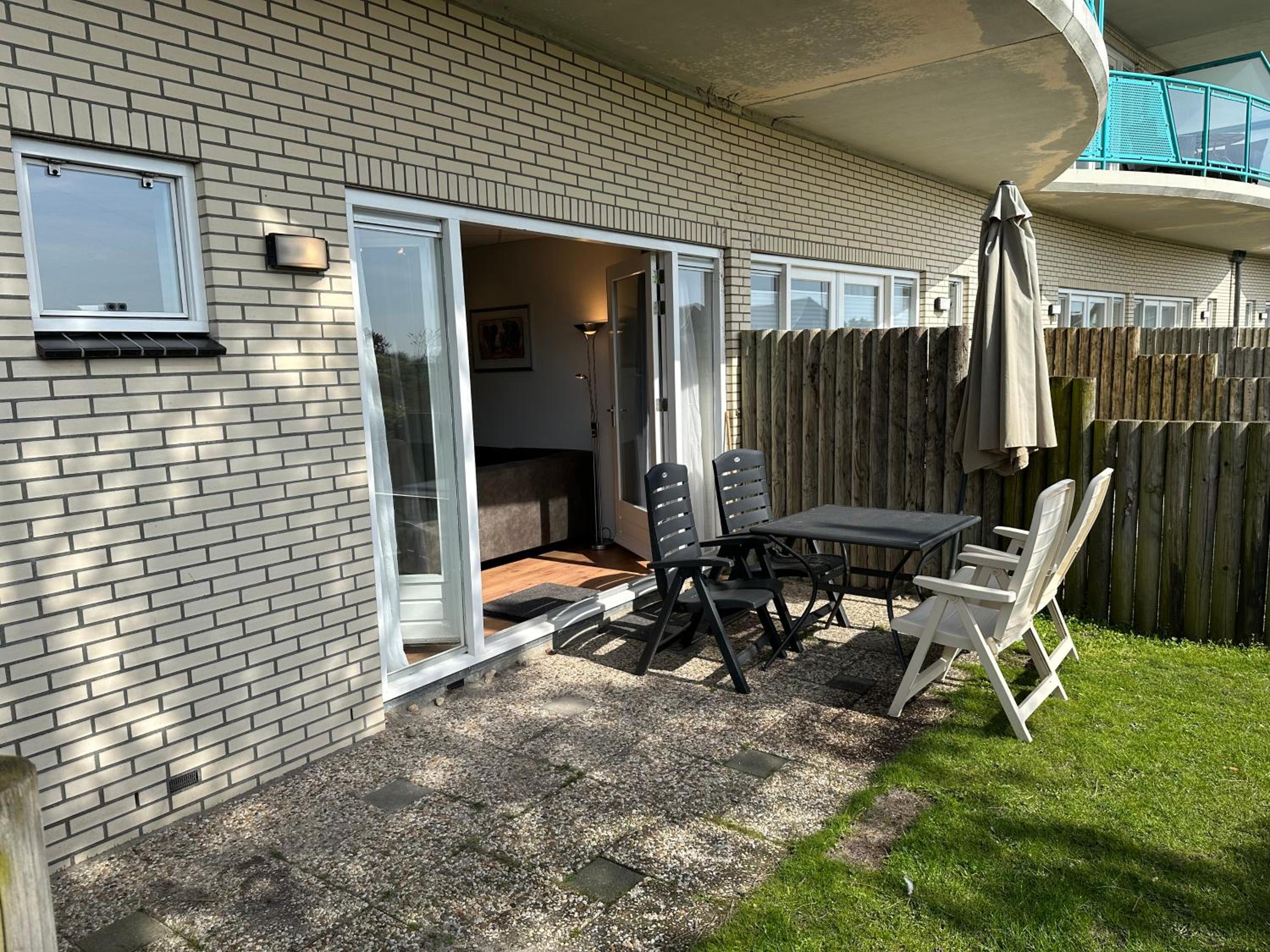 Two-Bedroom Bungalow photo 2