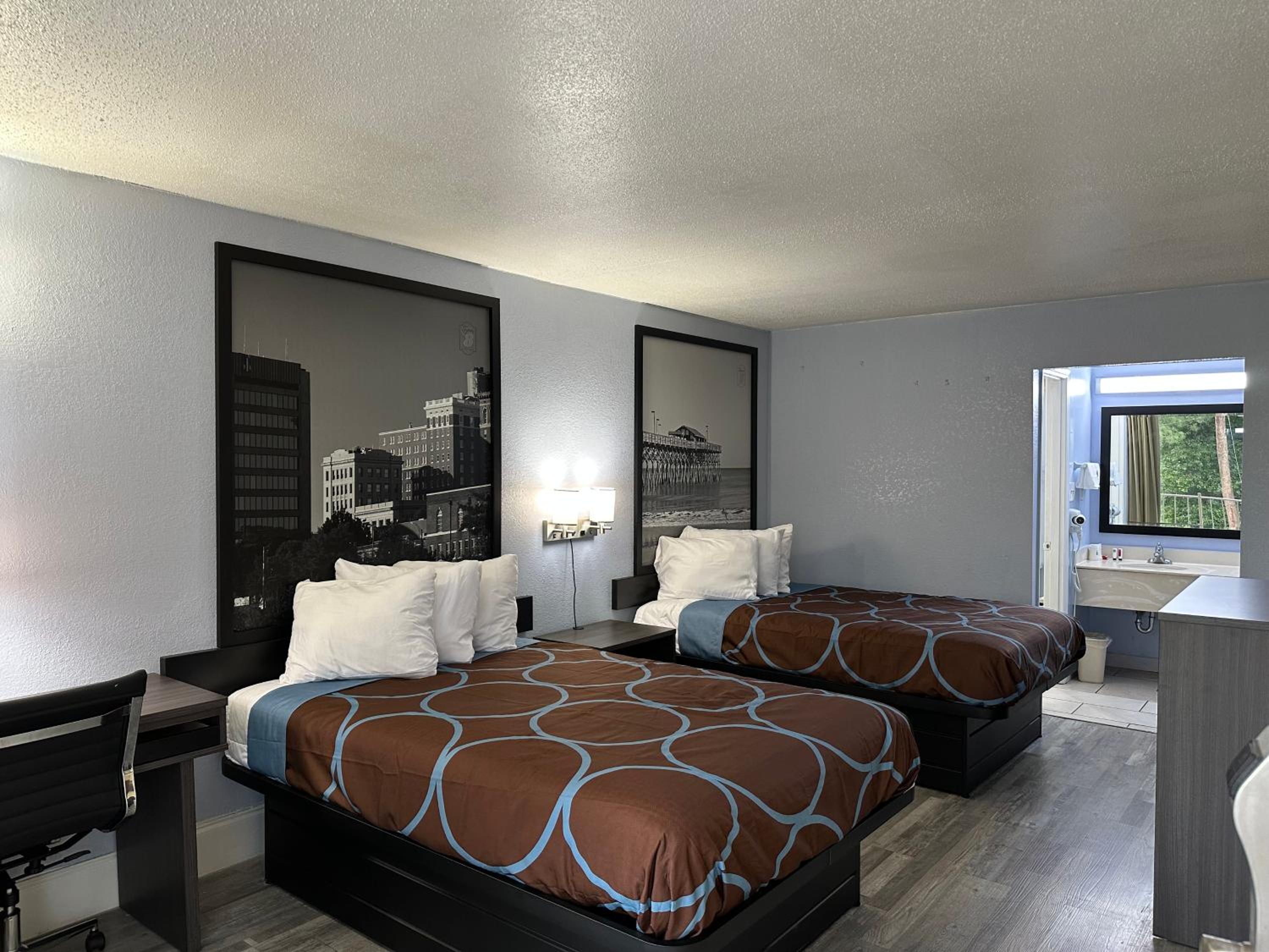 Double Room with Two Double Beds - Non-Smoking - Photo 7