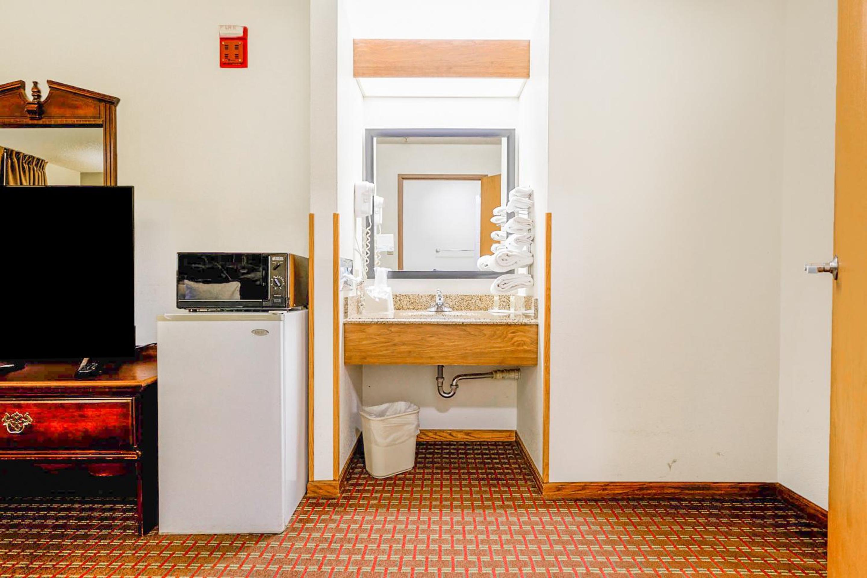 Super Rest Inn, Photo 9