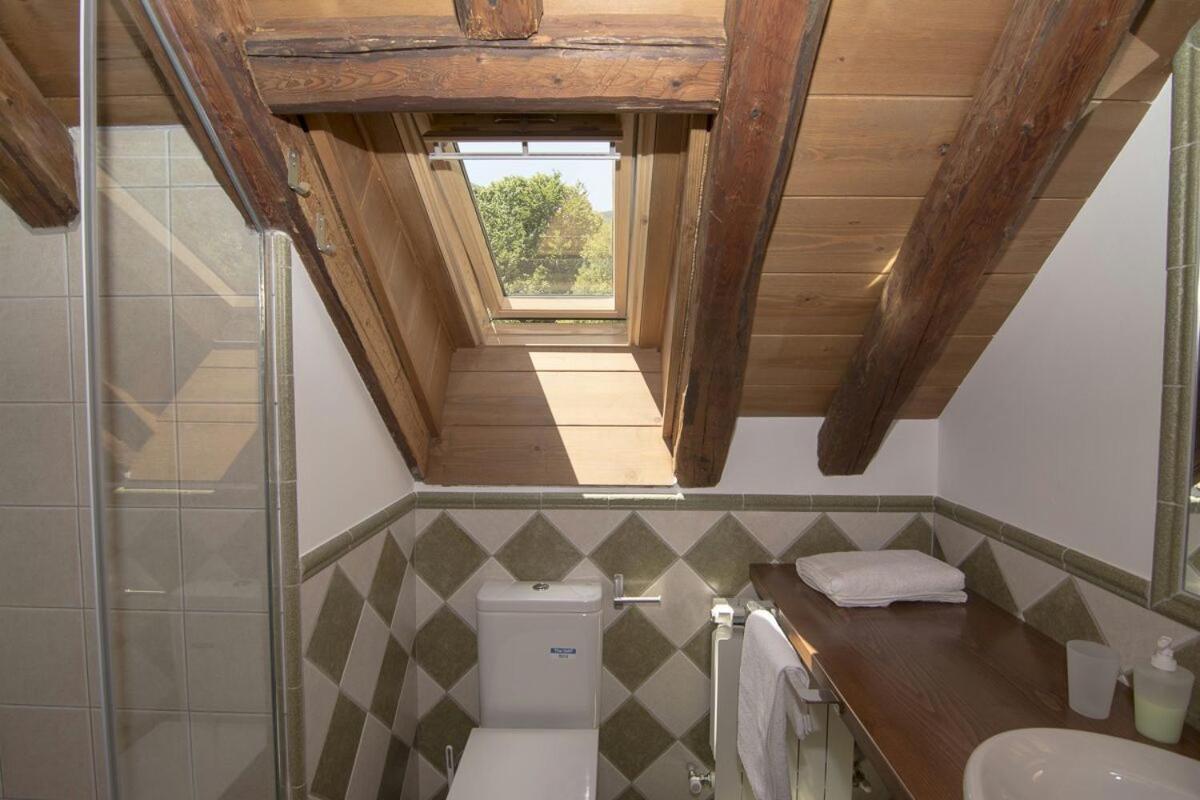 Three-Bedroom Townhouse photo 2