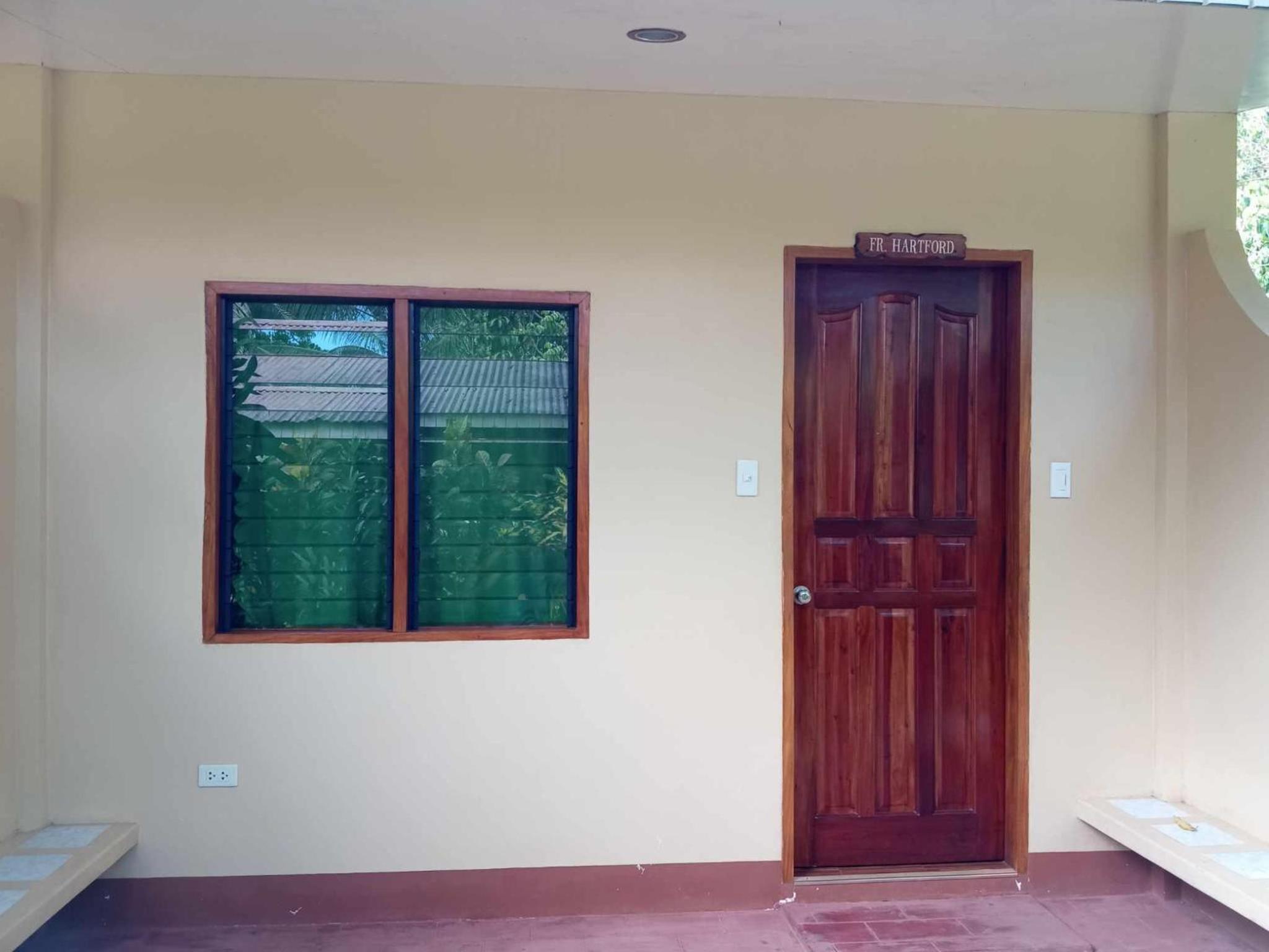 Family Room - Photo 9