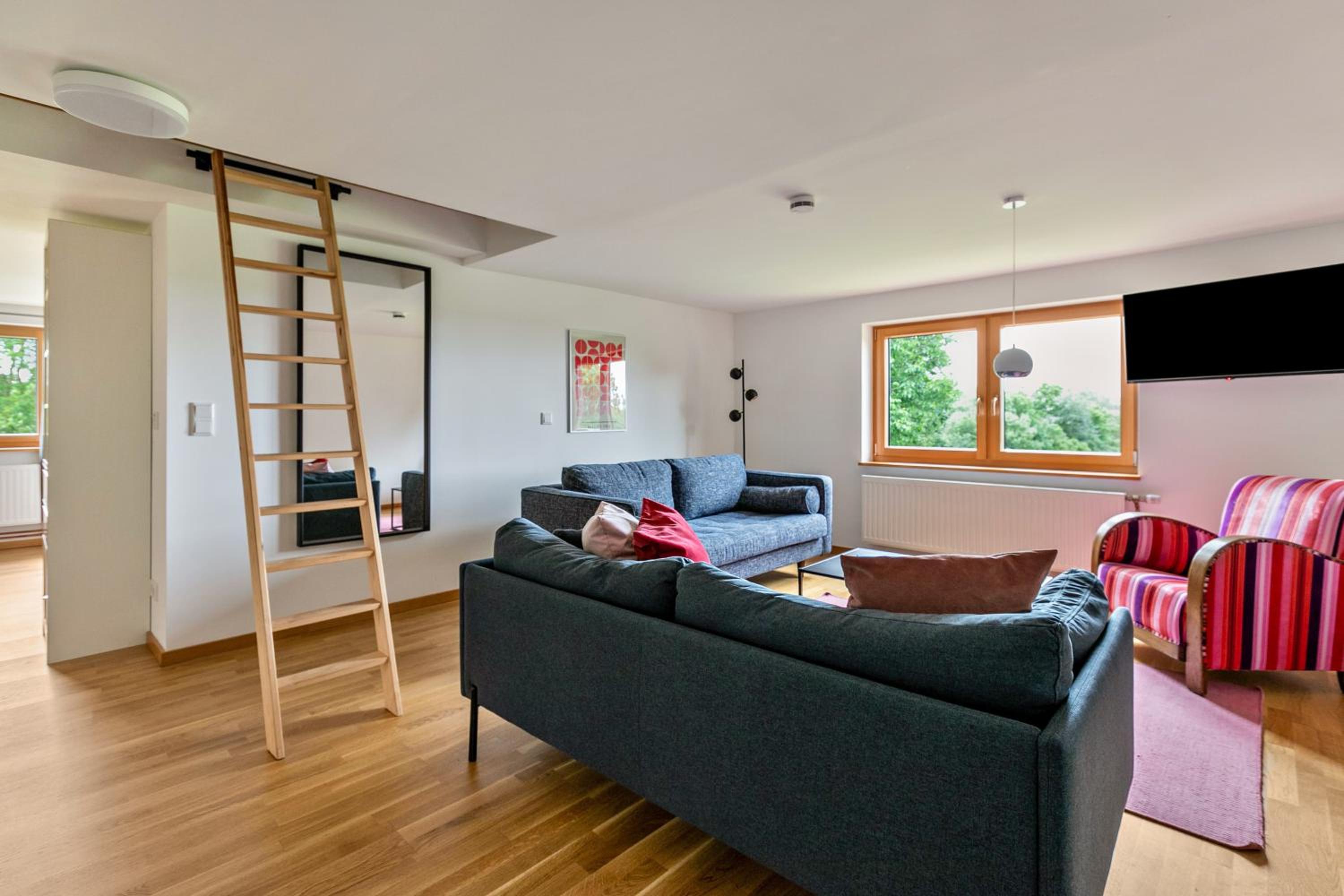 One-Bedroom Apartment with Garden View