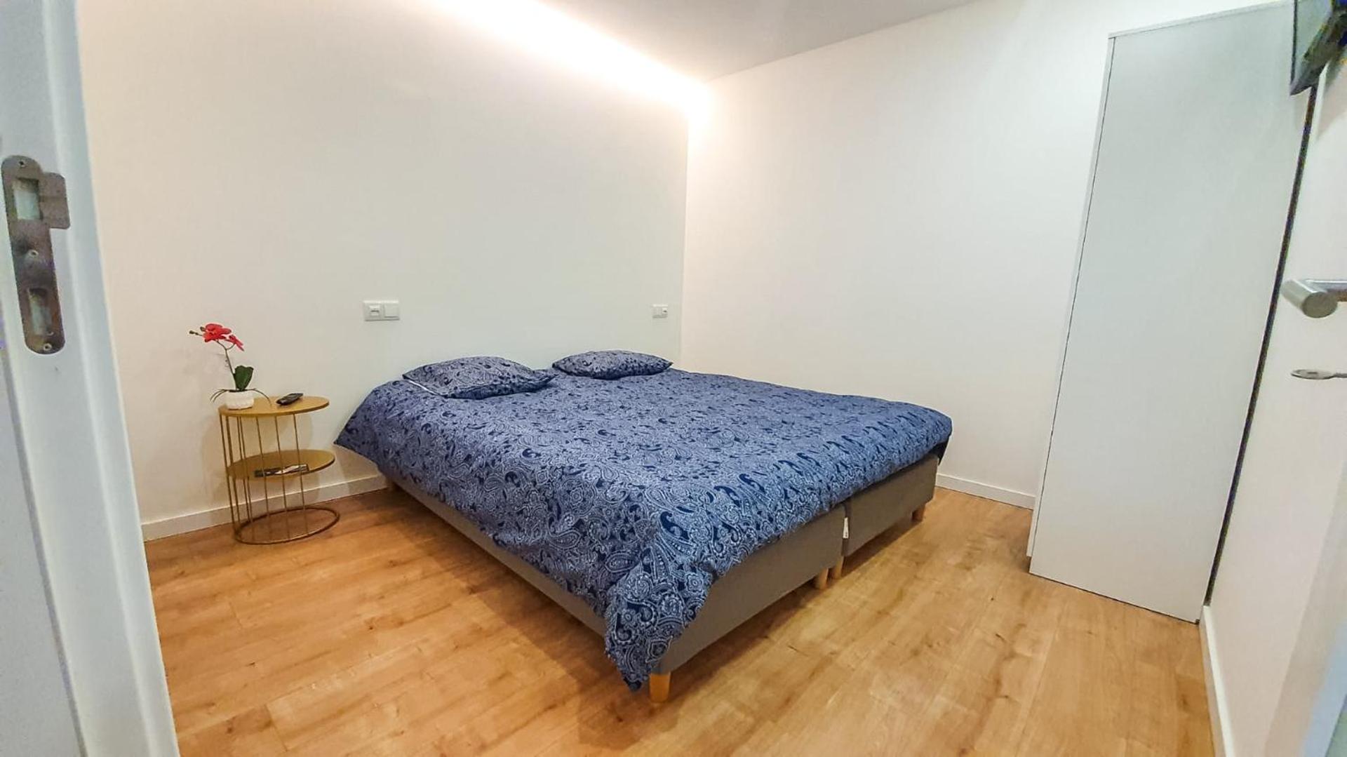 Two-Bedroom Apartment without Swimming Pool - Photo 6