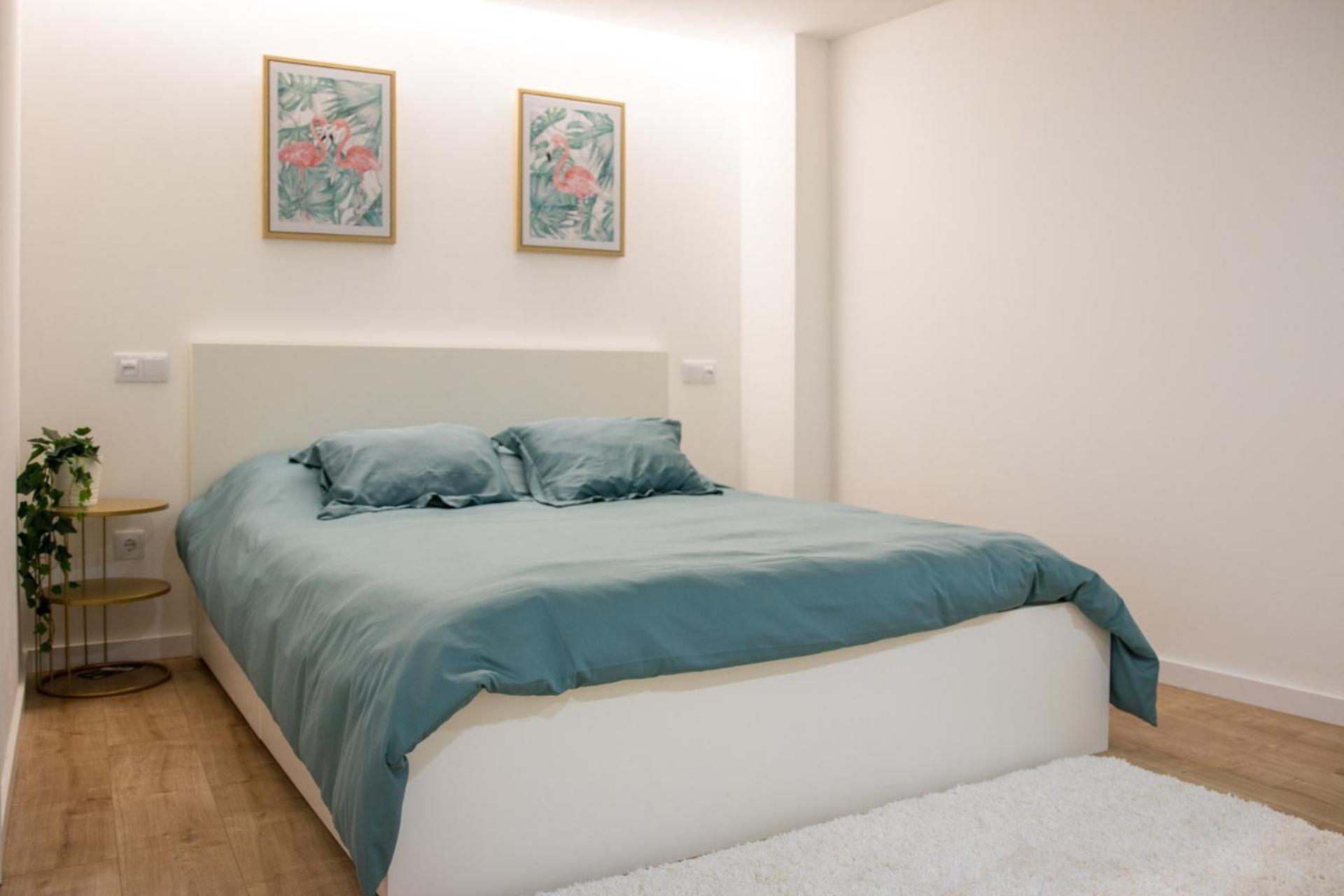 Two-Bedroom Apartment without Swimming Pool - Photo 17
