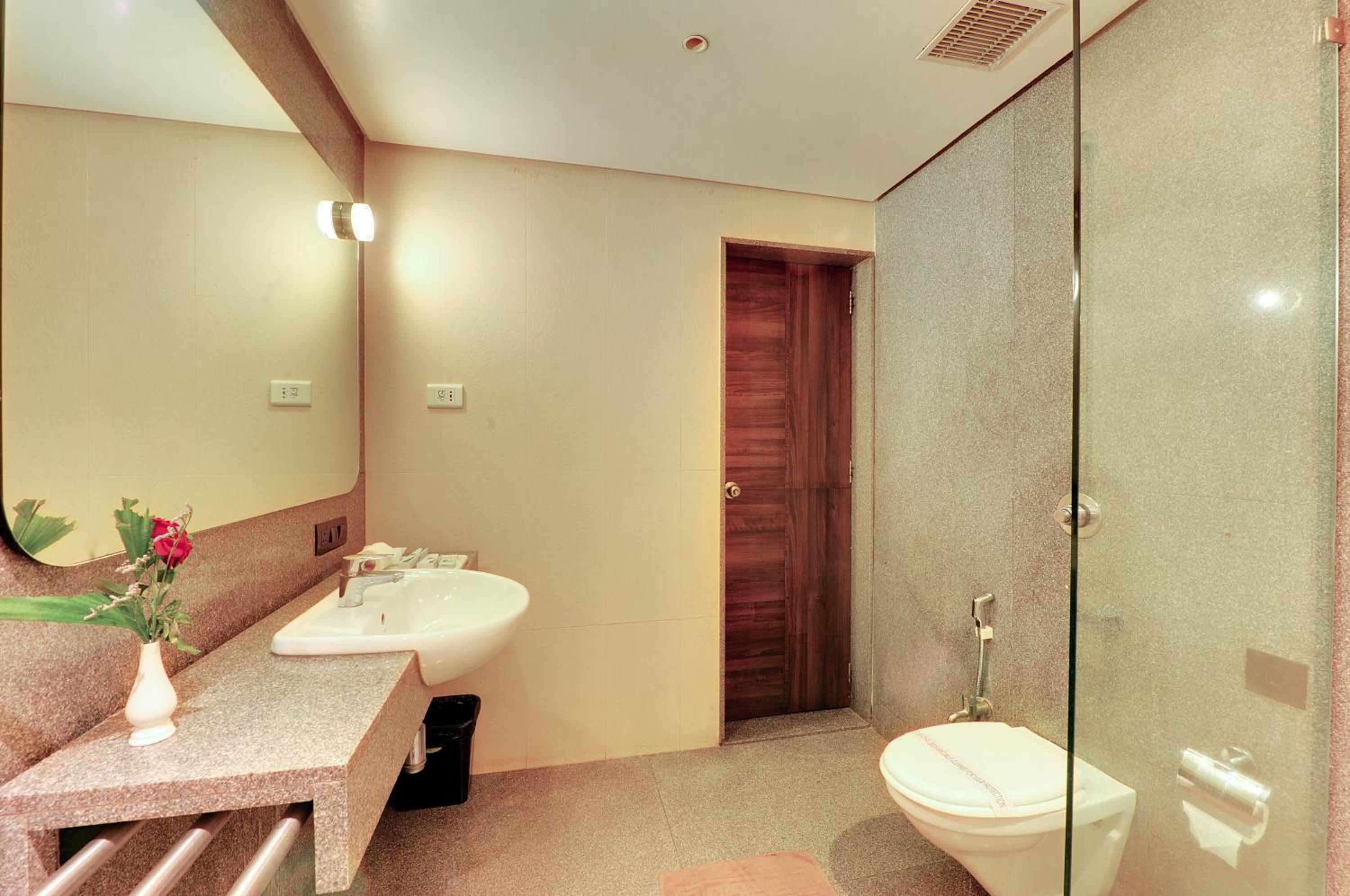Deluxe Double Room - Photo 5
