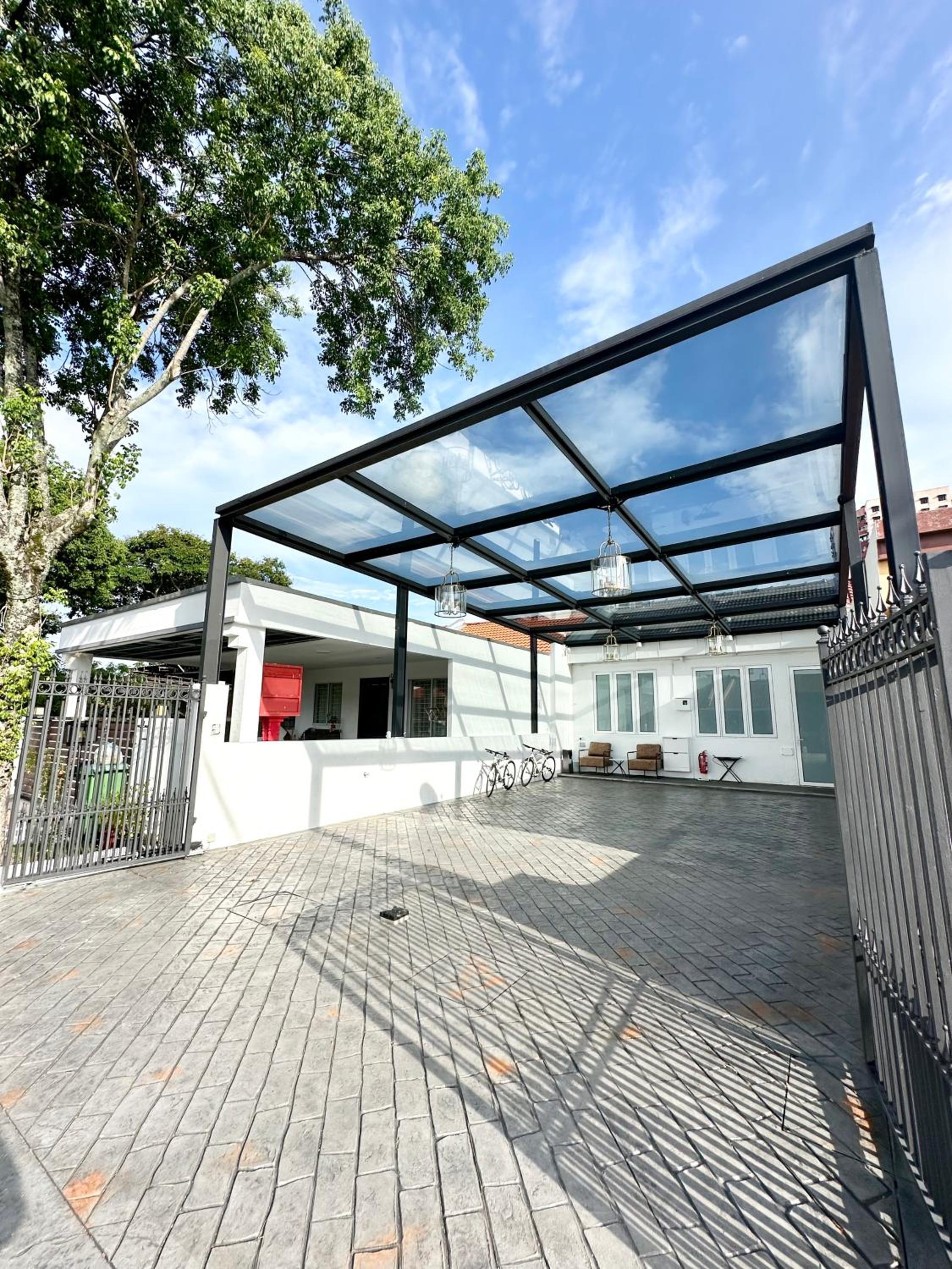 Three-Bedroom House photo 1