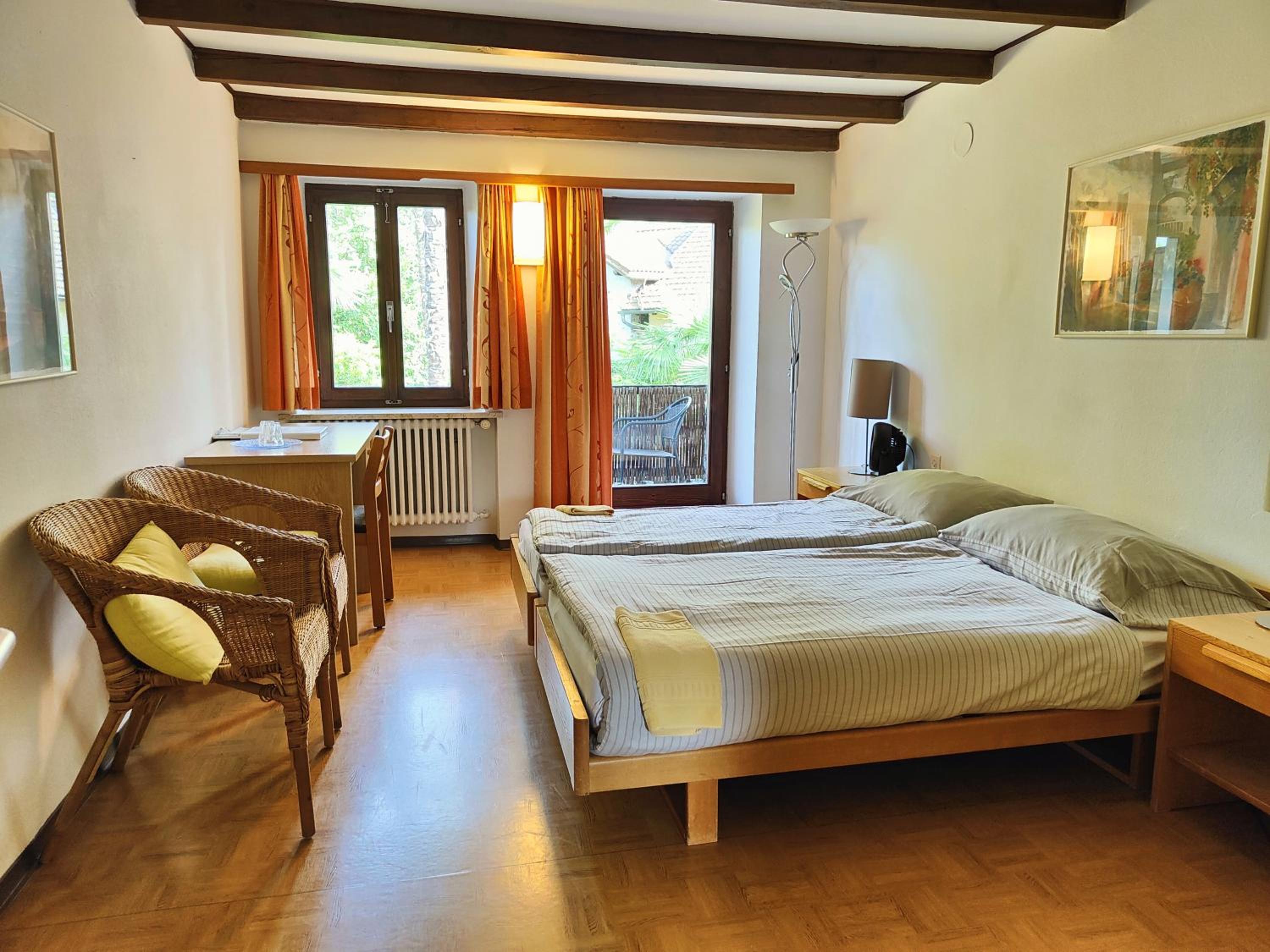 Standard Double Room with Shared Bathroom photo 1