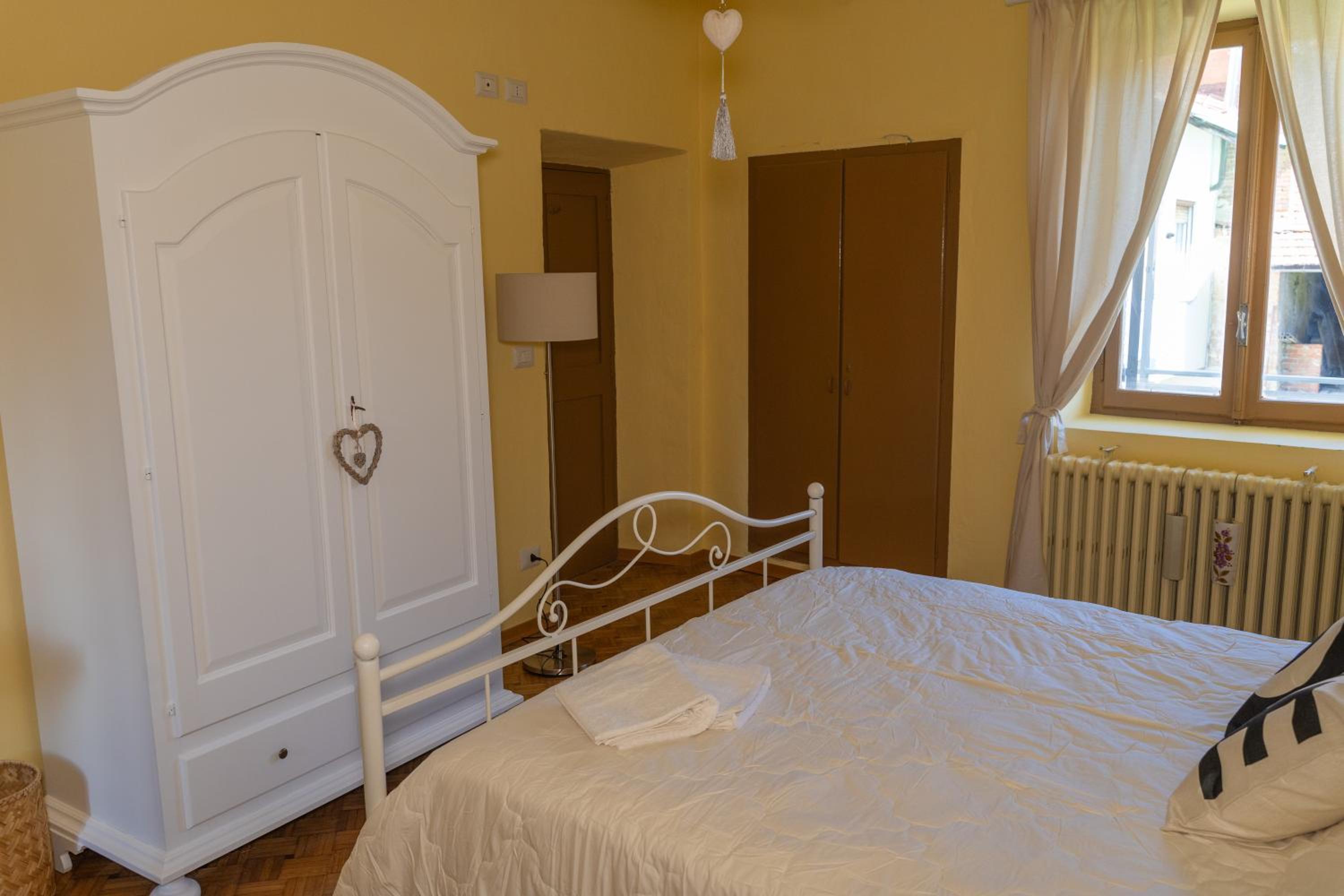 One-Bedroom Apartment With View photo 1