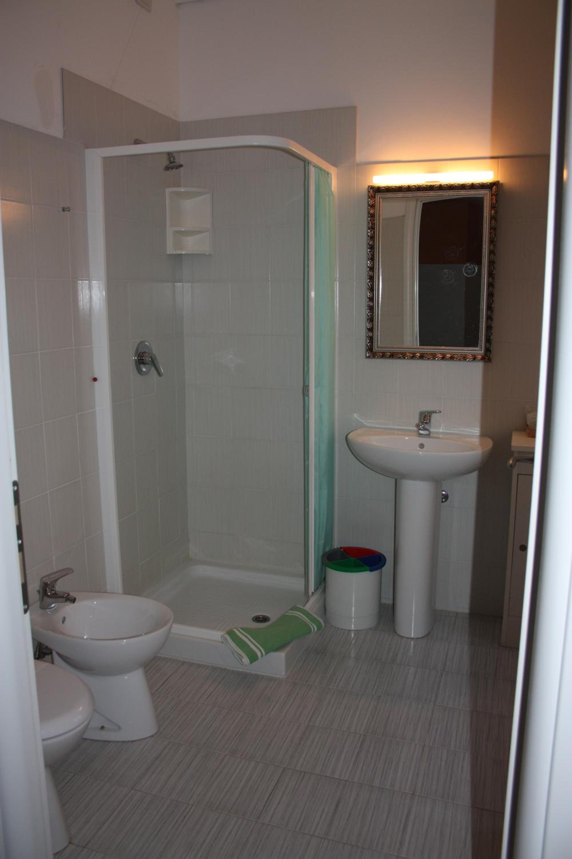 Double or Twin Room photo 2