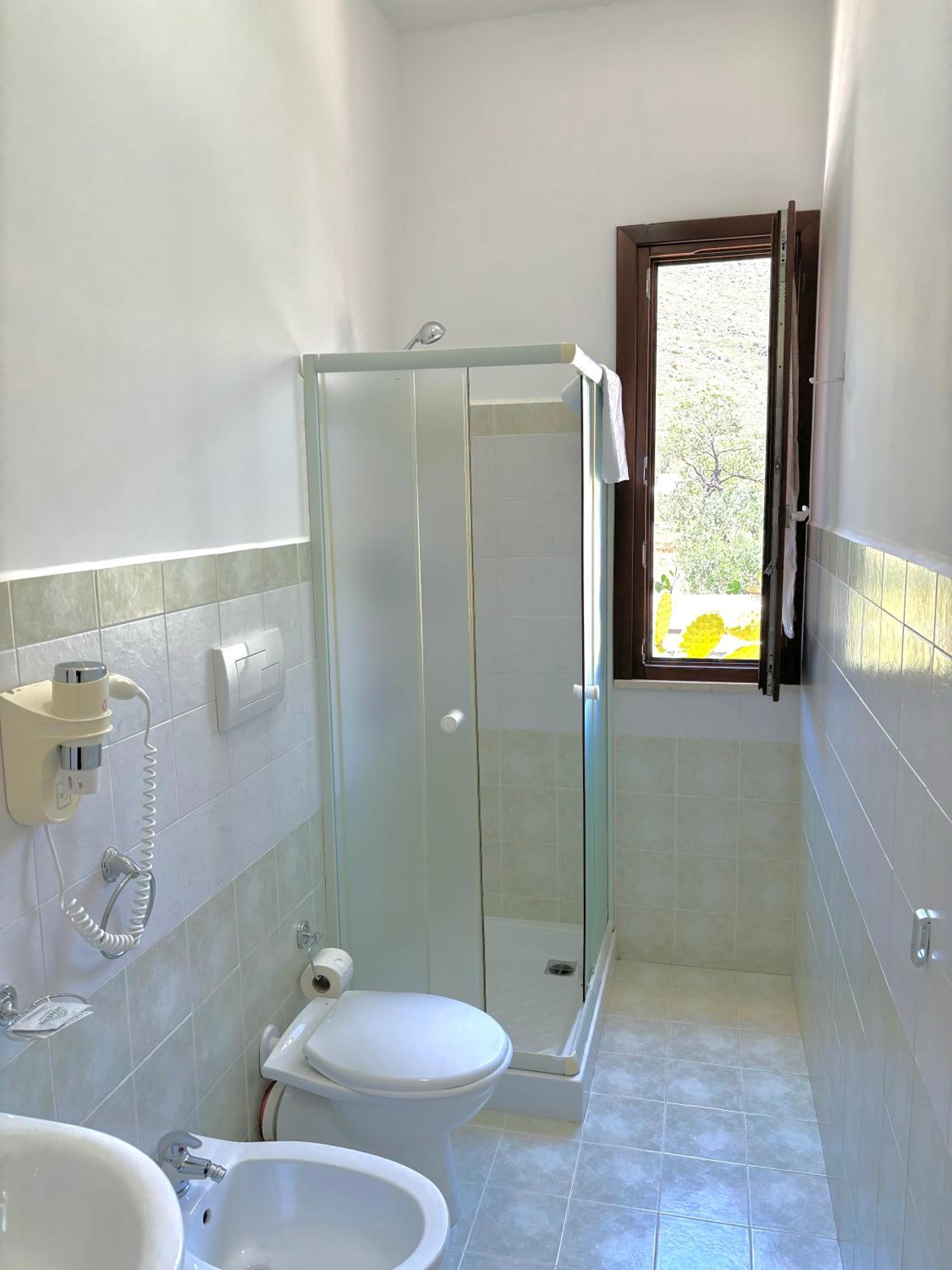 Triple Room with Balcony photo 3