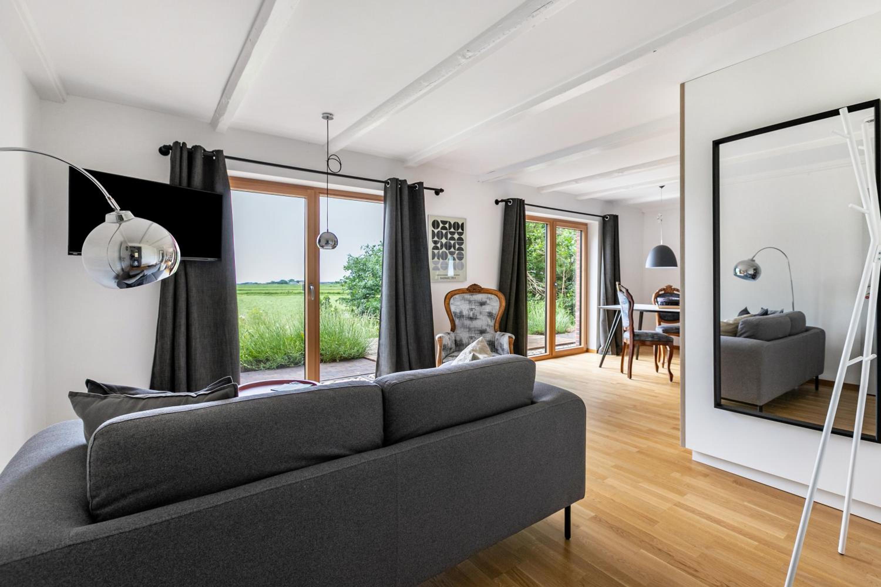 One-Bedroom Apartment with Garden View