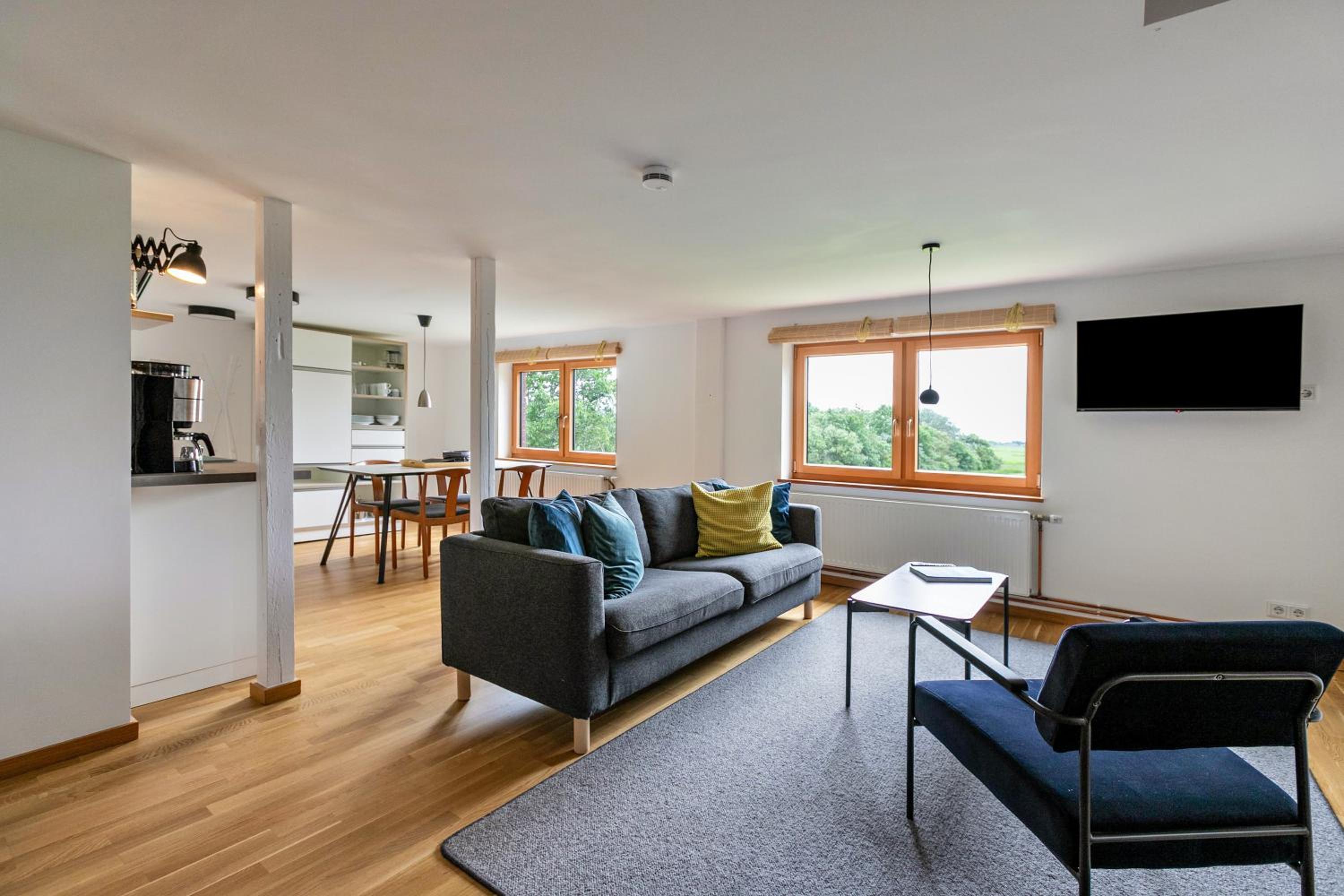 One-Bedroom Apartment with Garden View