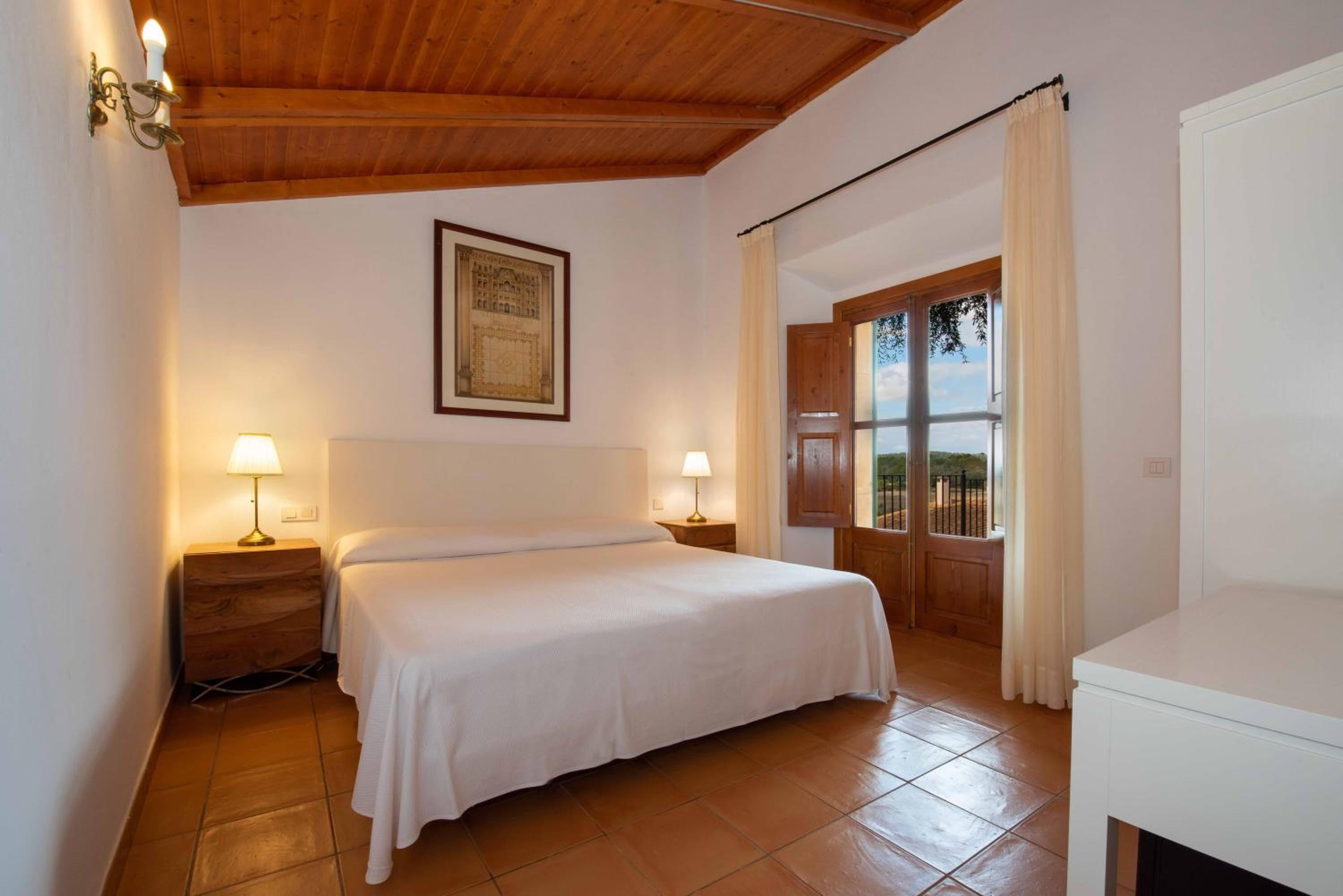Double Room with Balcony photo 3
