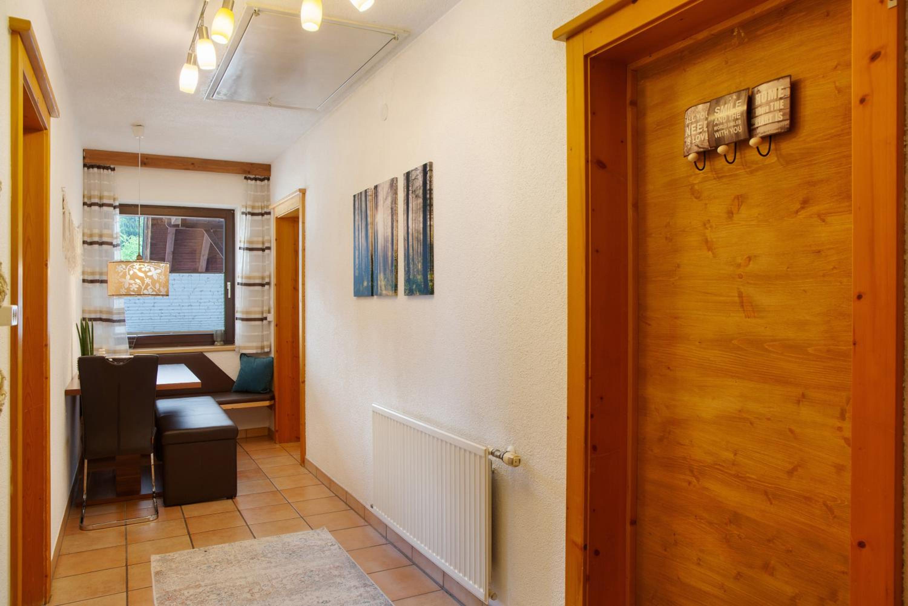 Two-Bedroom Deluxe Apartment with Balcony photo 2