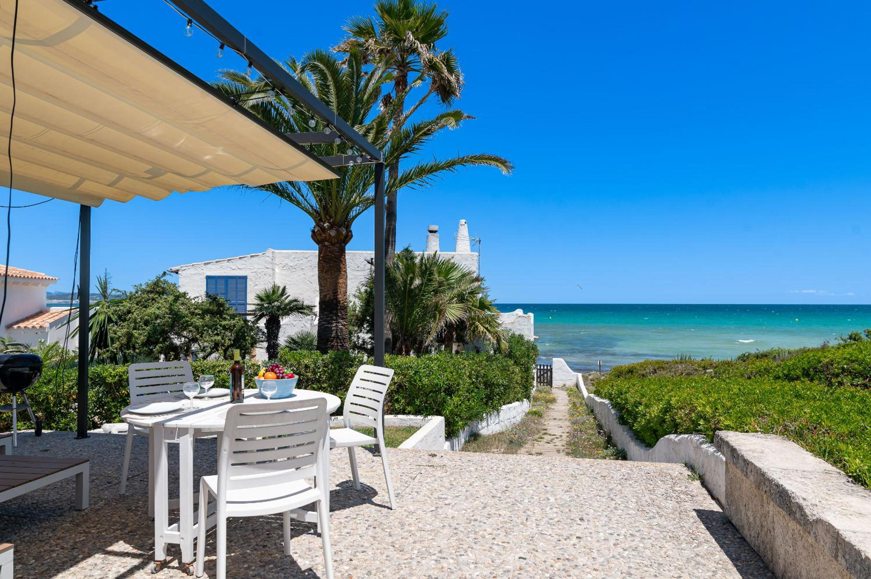 Villa - Beach Front photo 2