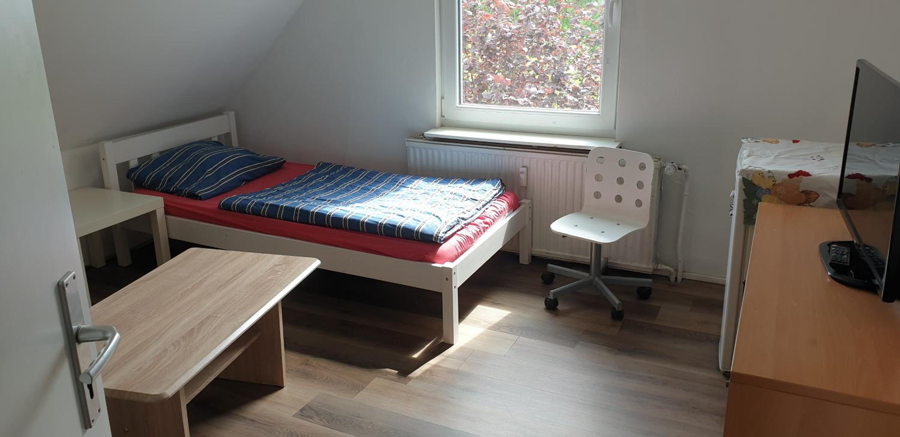 Double Room with Shared Bathroom photo 2