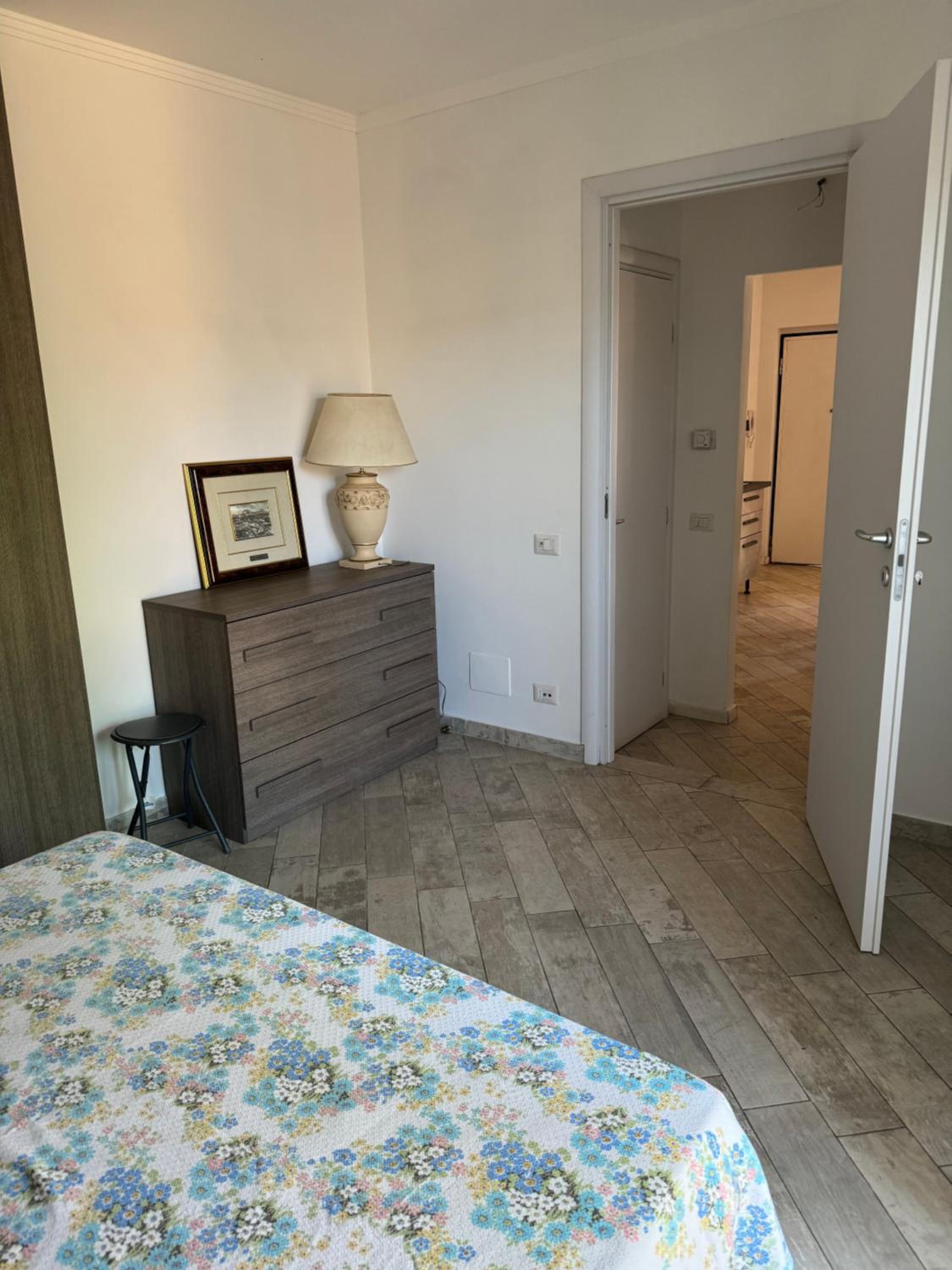 One-Bedroom House photo 1