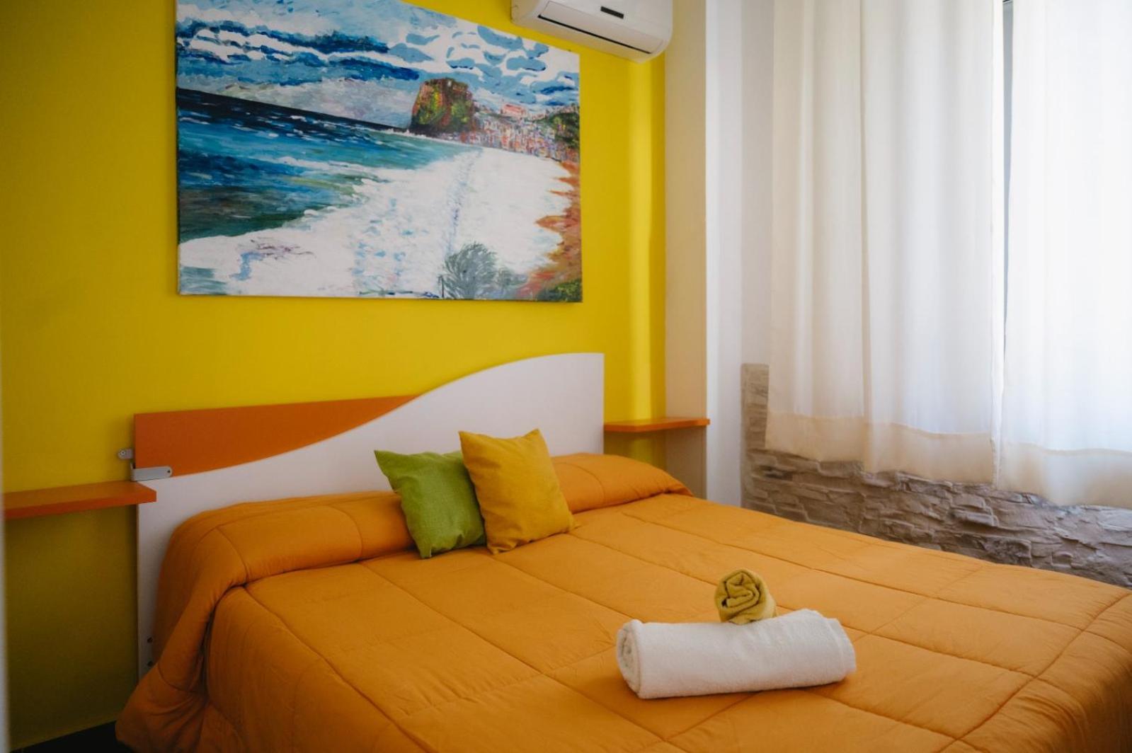 Large Double Room